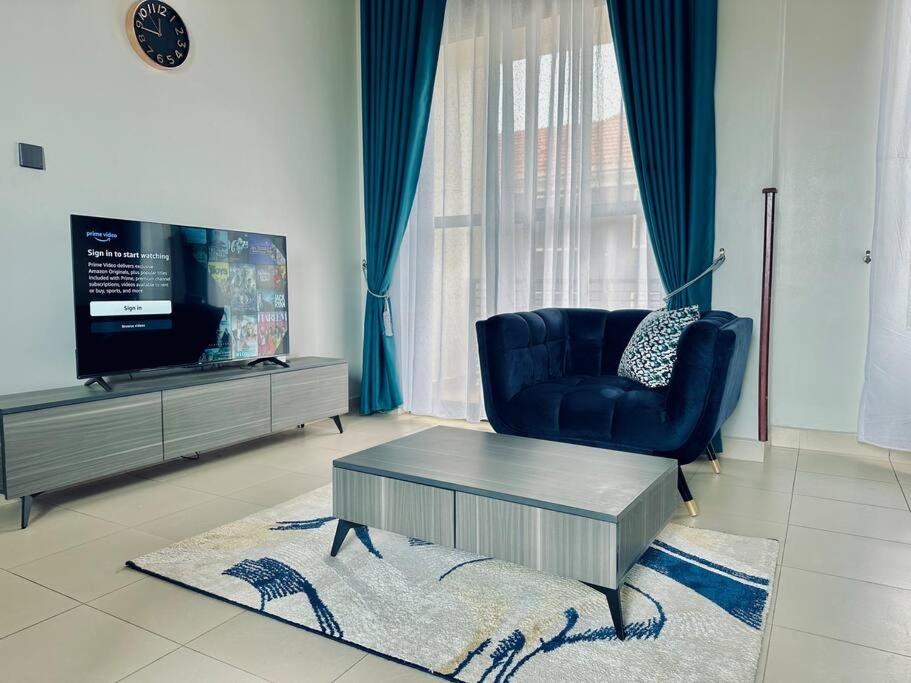 Modern Apartment Prime Location