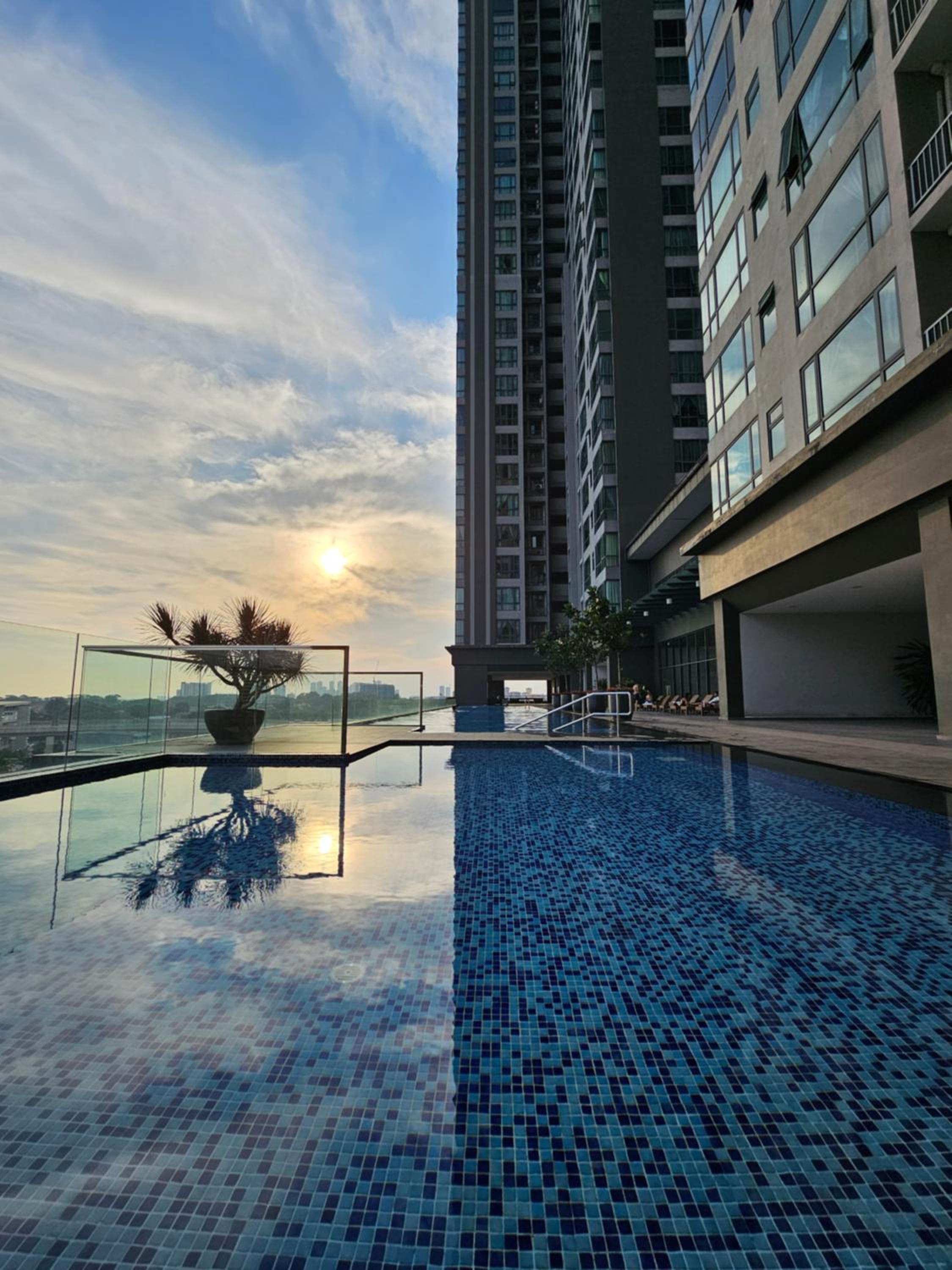 SKS PAVILLION near JB CIQ firstlink by Rest and Relax