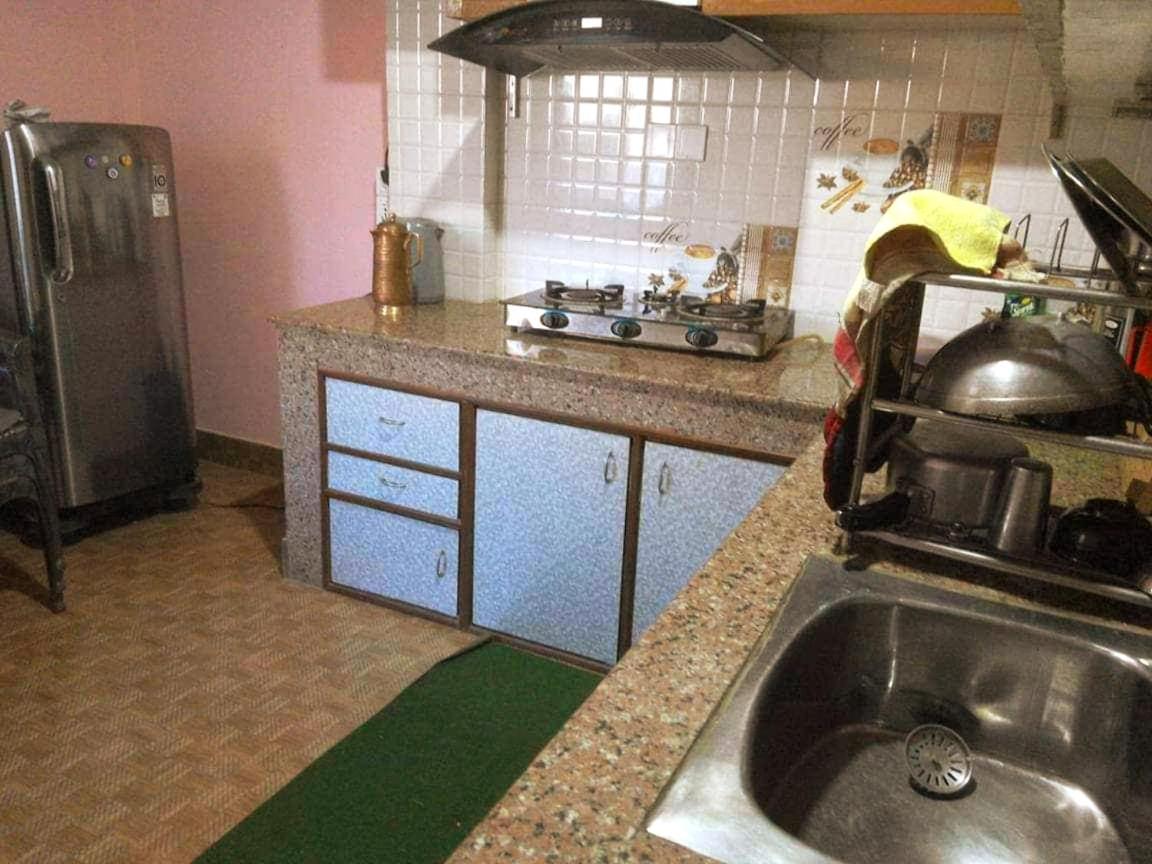 Cheerful 1-Bedroom Stay" view 3