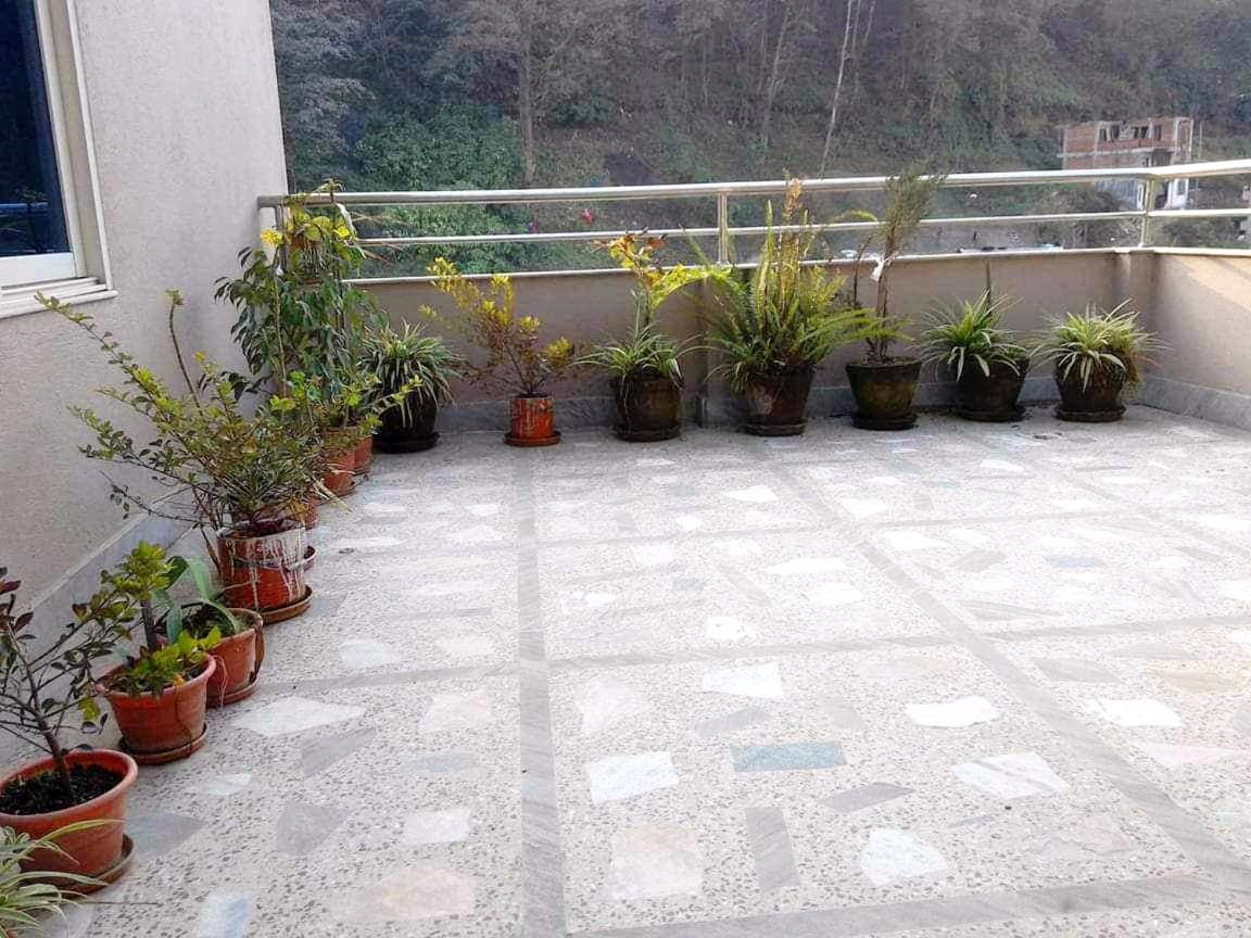 Cheerful 1-Bedroom Stay" view 5