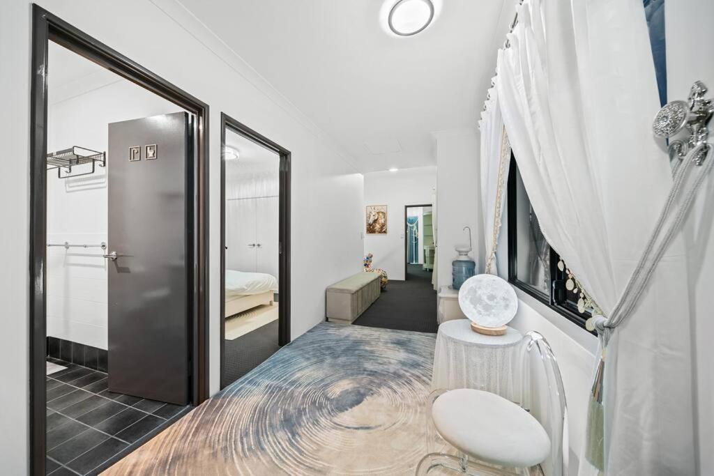 Equitice Winter Moonlight Villa