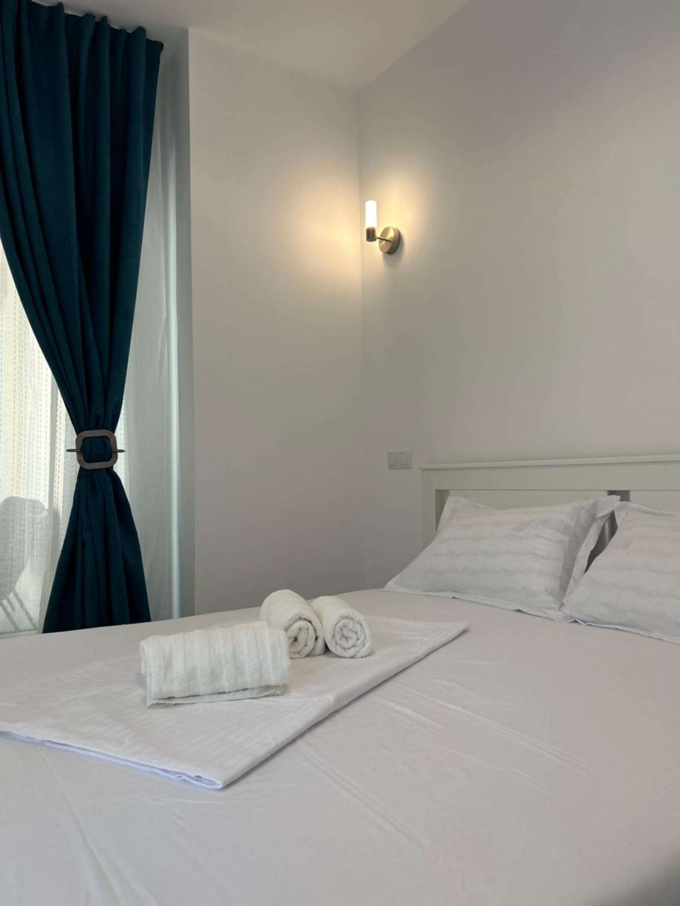 Apartment near Airport FREE Parking Toscana view 2