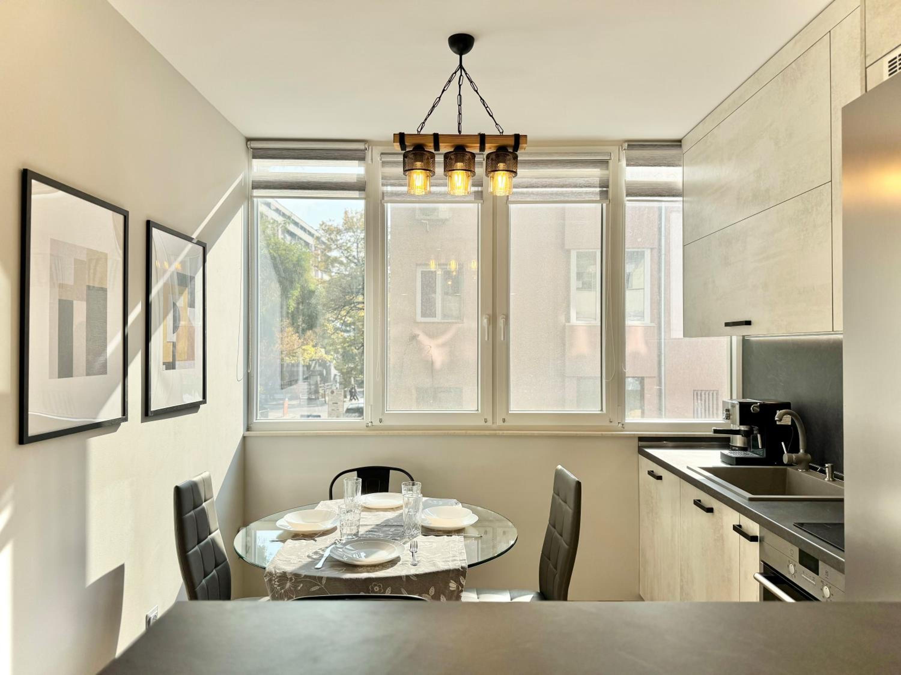 Top Centre 2Bed Apartment for 5 Guests 2 minutes from High Street