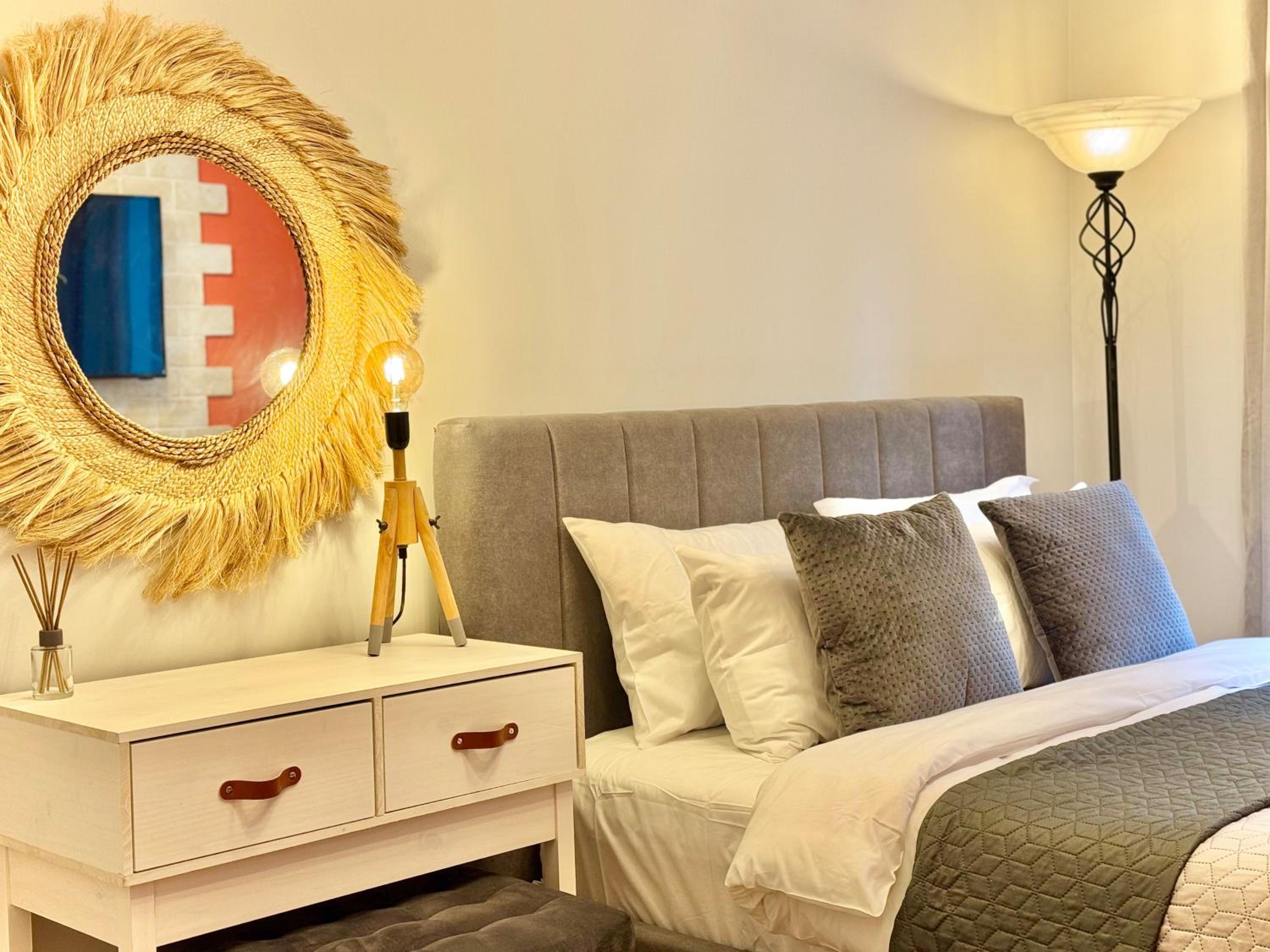 Top Centre 2Bed Apartment for 5 Guests 2 minutes from High Street