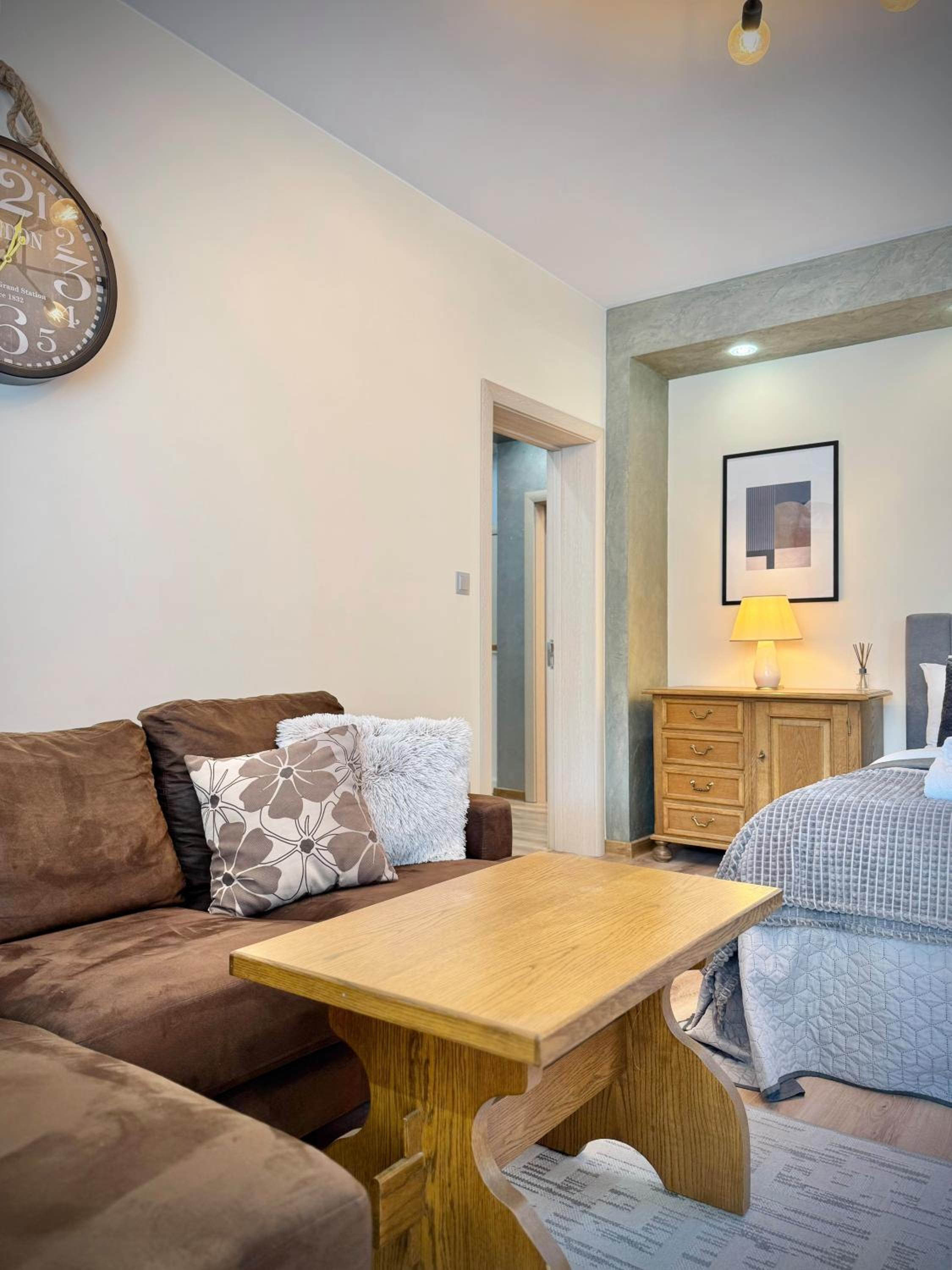 Top Centre 2Bed Apartment for 5 Guests 2 minutes from High Street