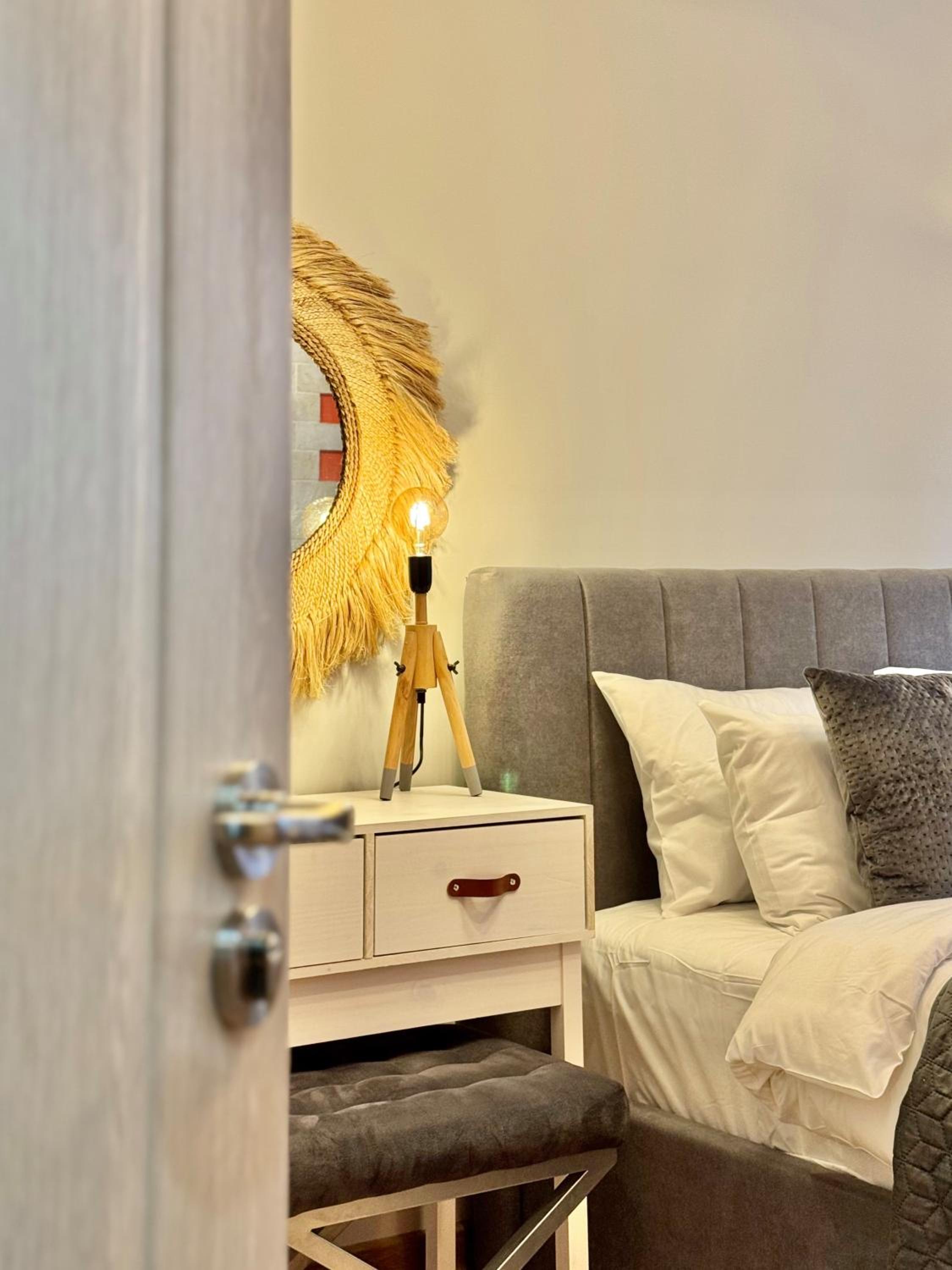 Top Centre 2Bed Apartment for 5 Guests 2 minutes from High Street