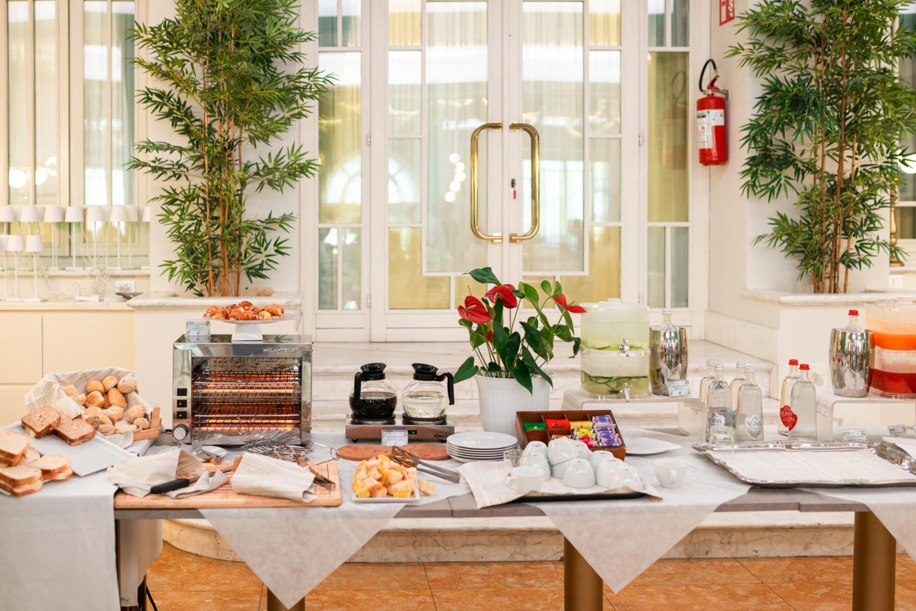 Viareggio Vacations - Hotel Residence Esplanade - Property Image 170