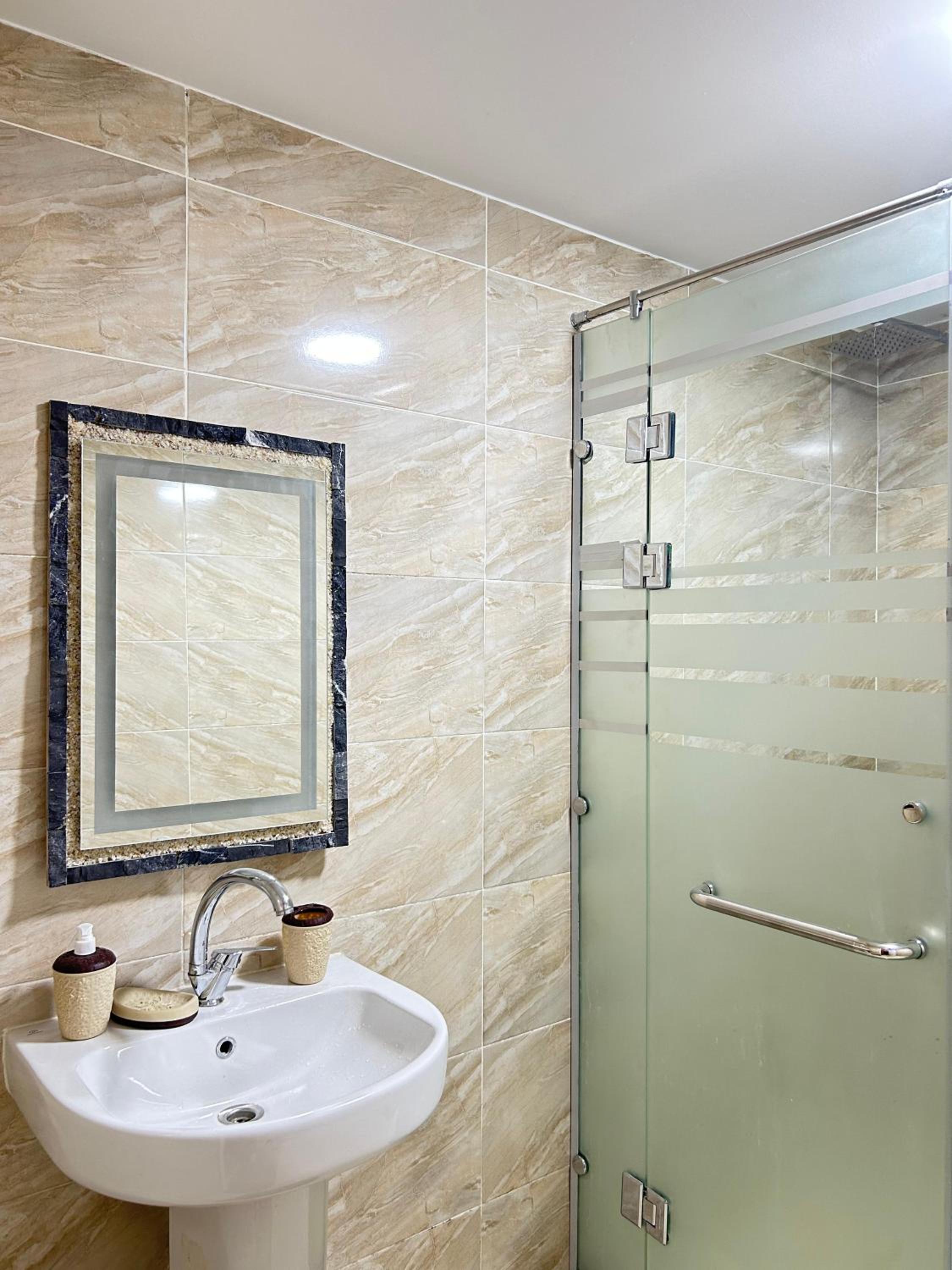 Modern 2BR Apartment Masr El Gedida Prime Spot
