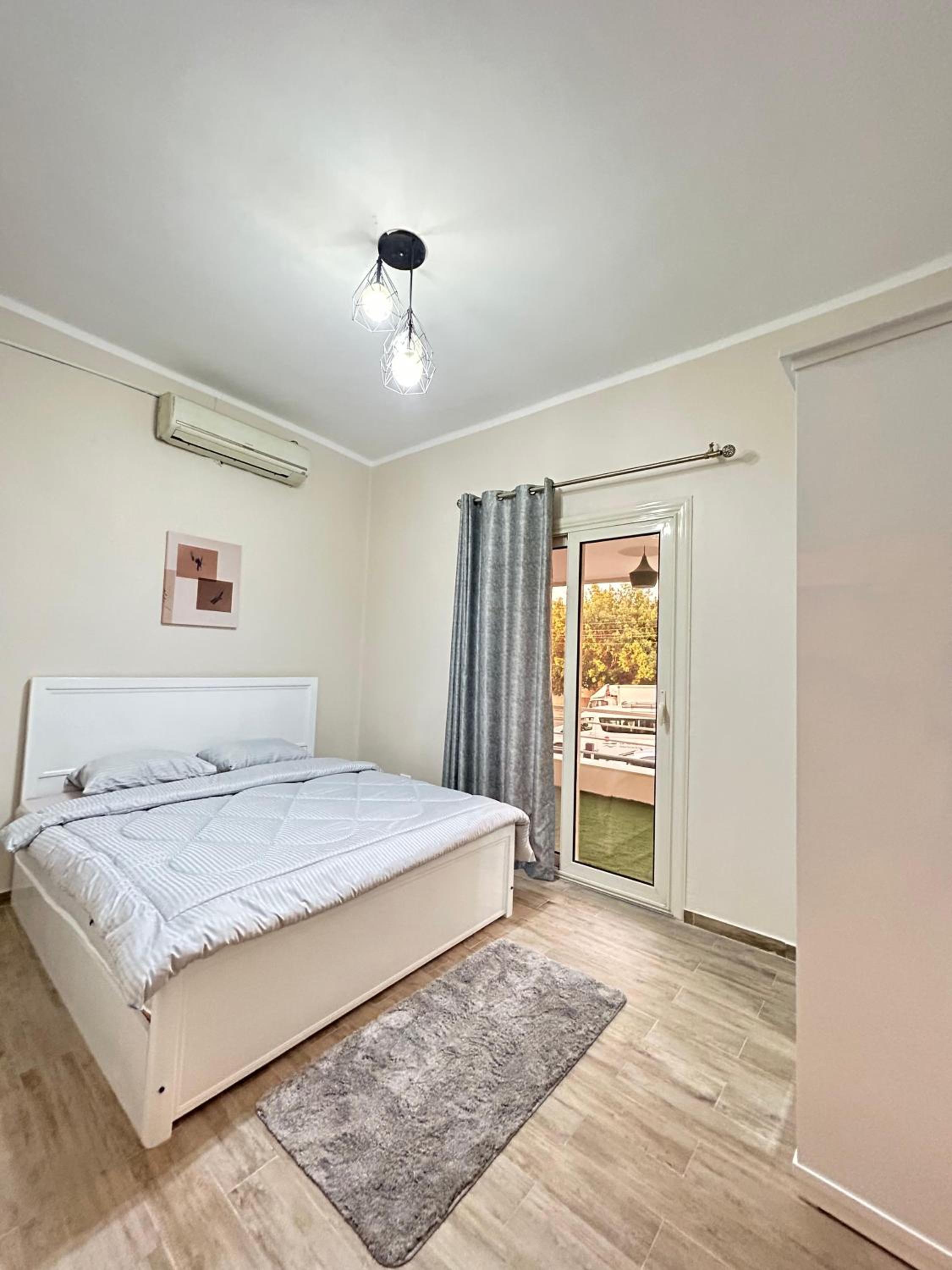 Modern 2BR Apartment Masr El Gedida Prime Spot
