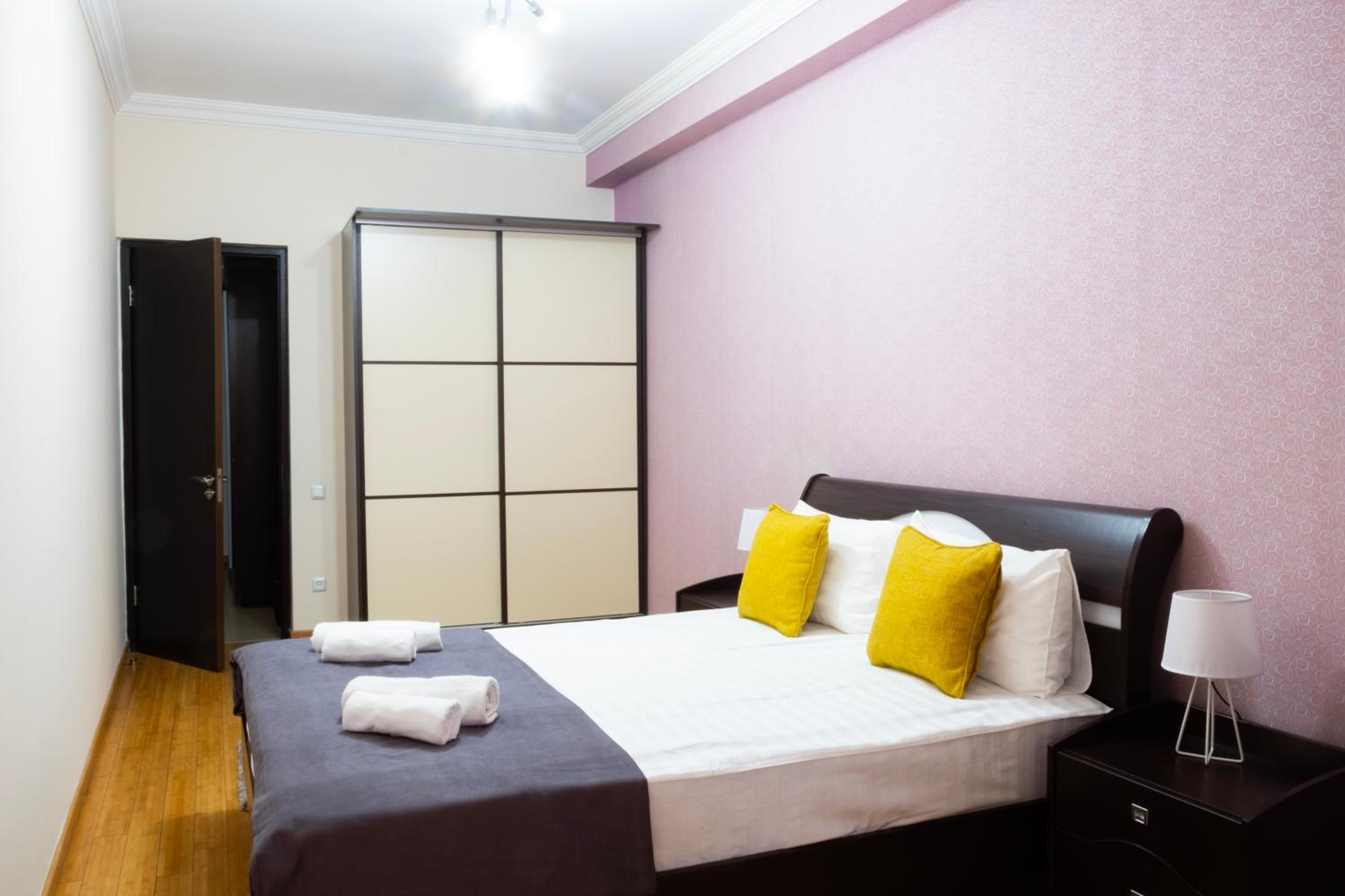 Welcome Northern Avenue Apartments