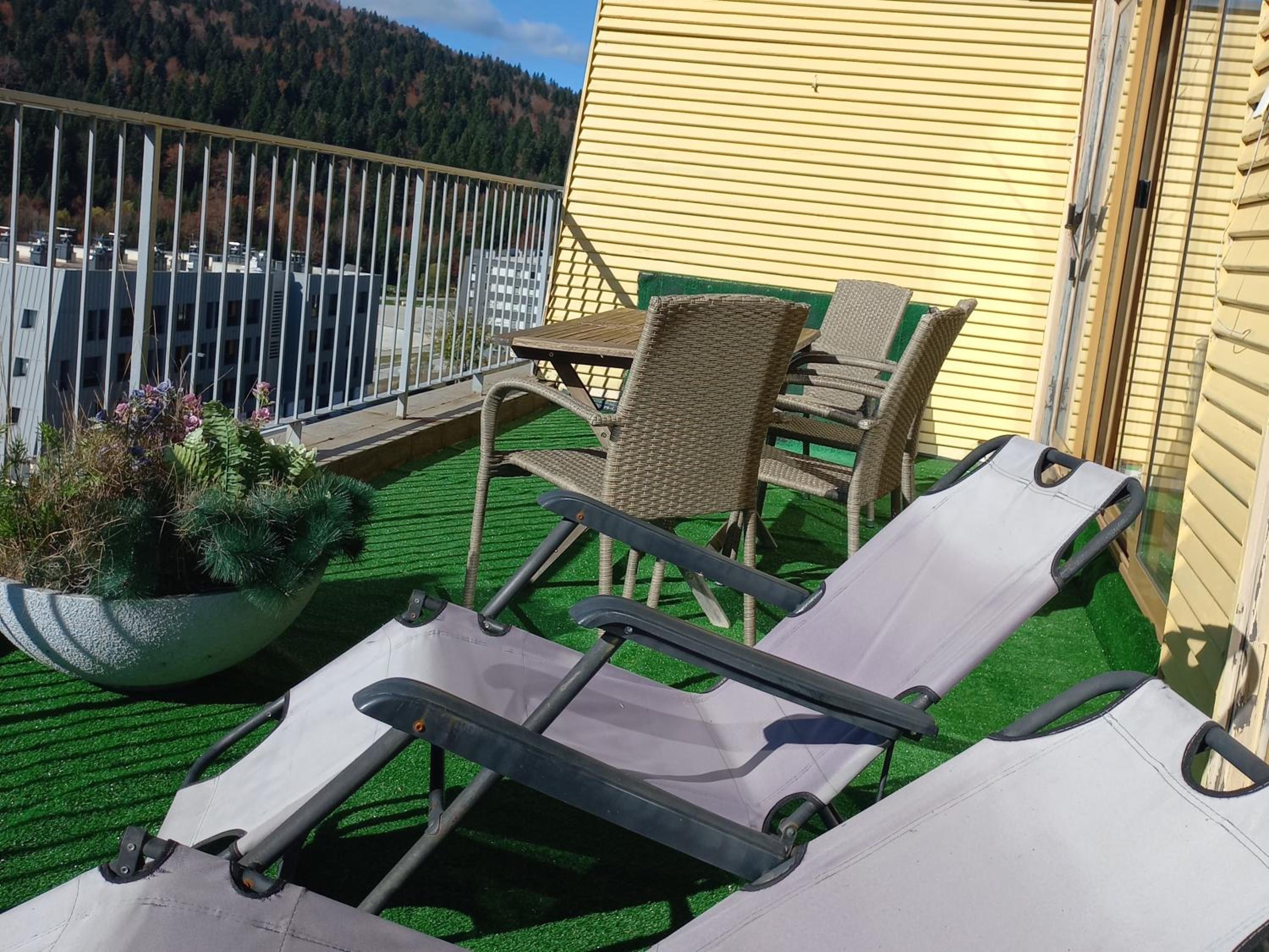 balance & terrace