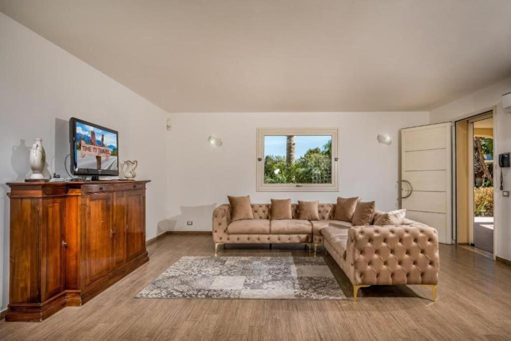 Borgo Aranci - Villa Nicales