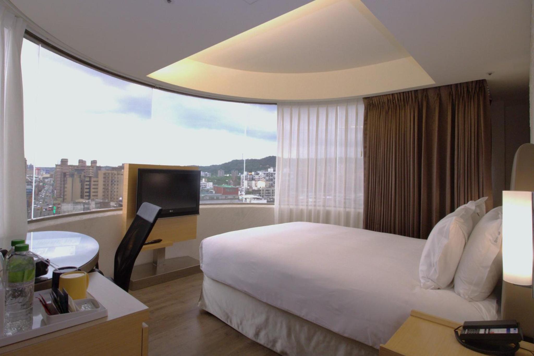 Taoyuan Vacations - Holiday Inn Express Taoyuan, an IHG Hotel - Property Image 11