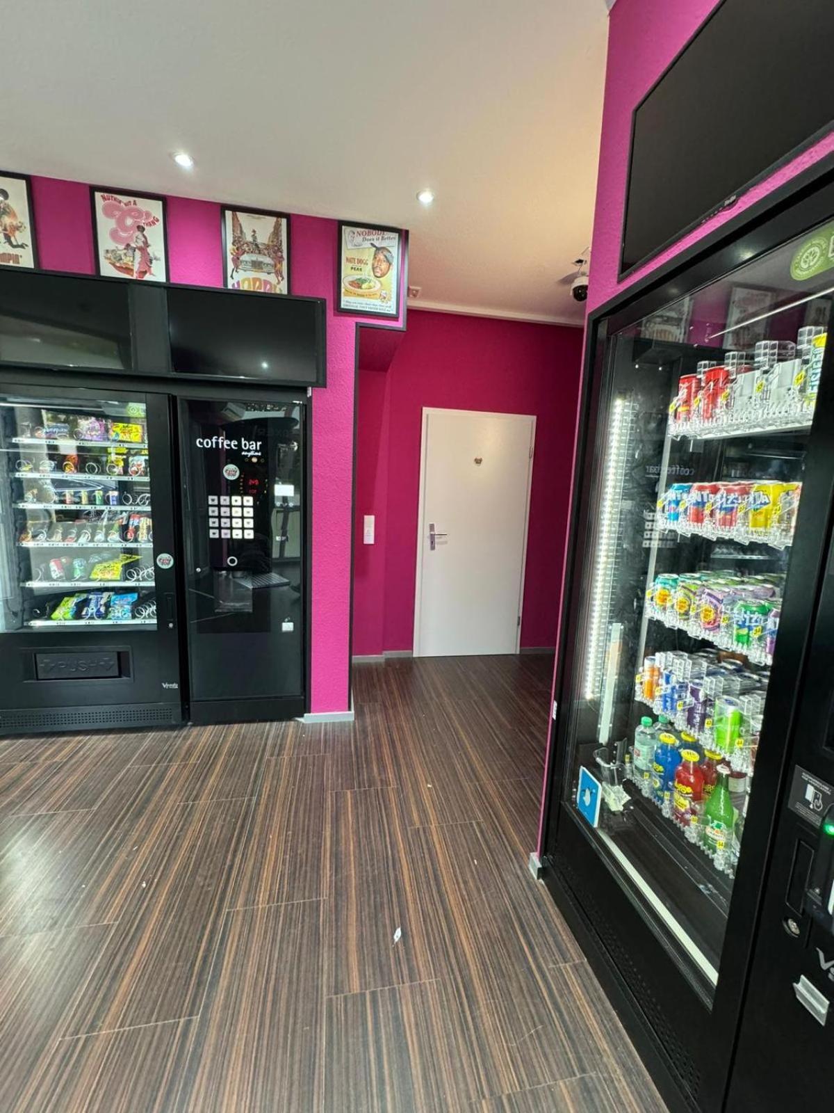 Candy Vibe Inn