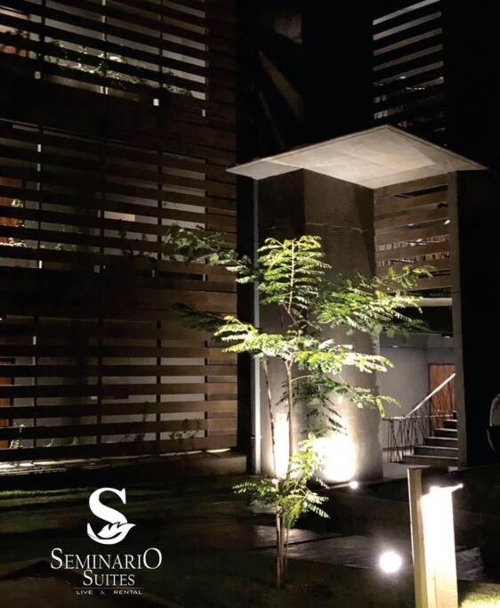 Monoambiente Seminario Suites