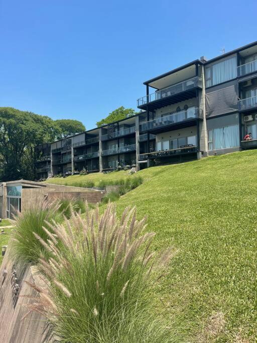 Monoambiente Seminario Suites