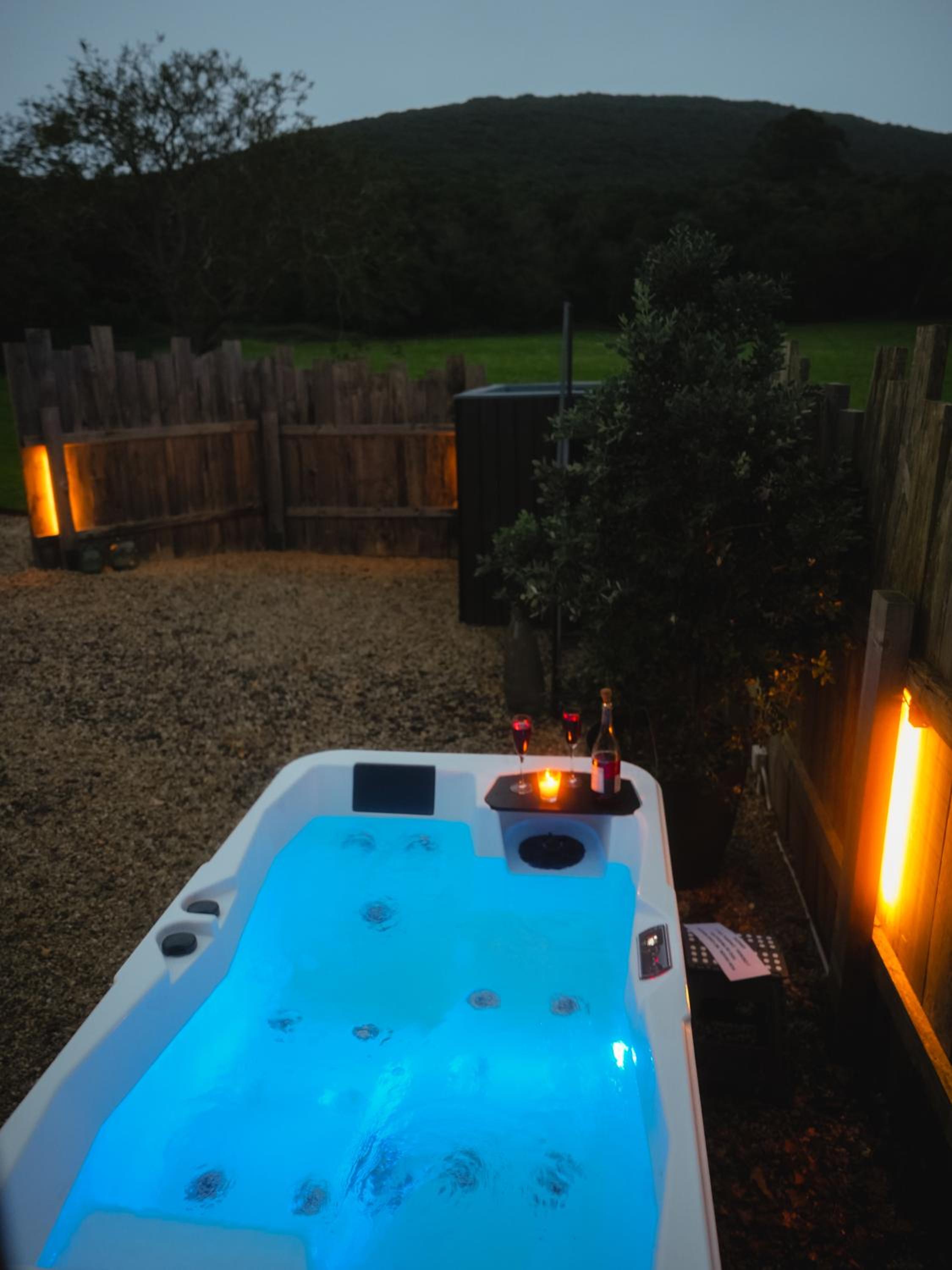 VIBE LUXURY CABINS