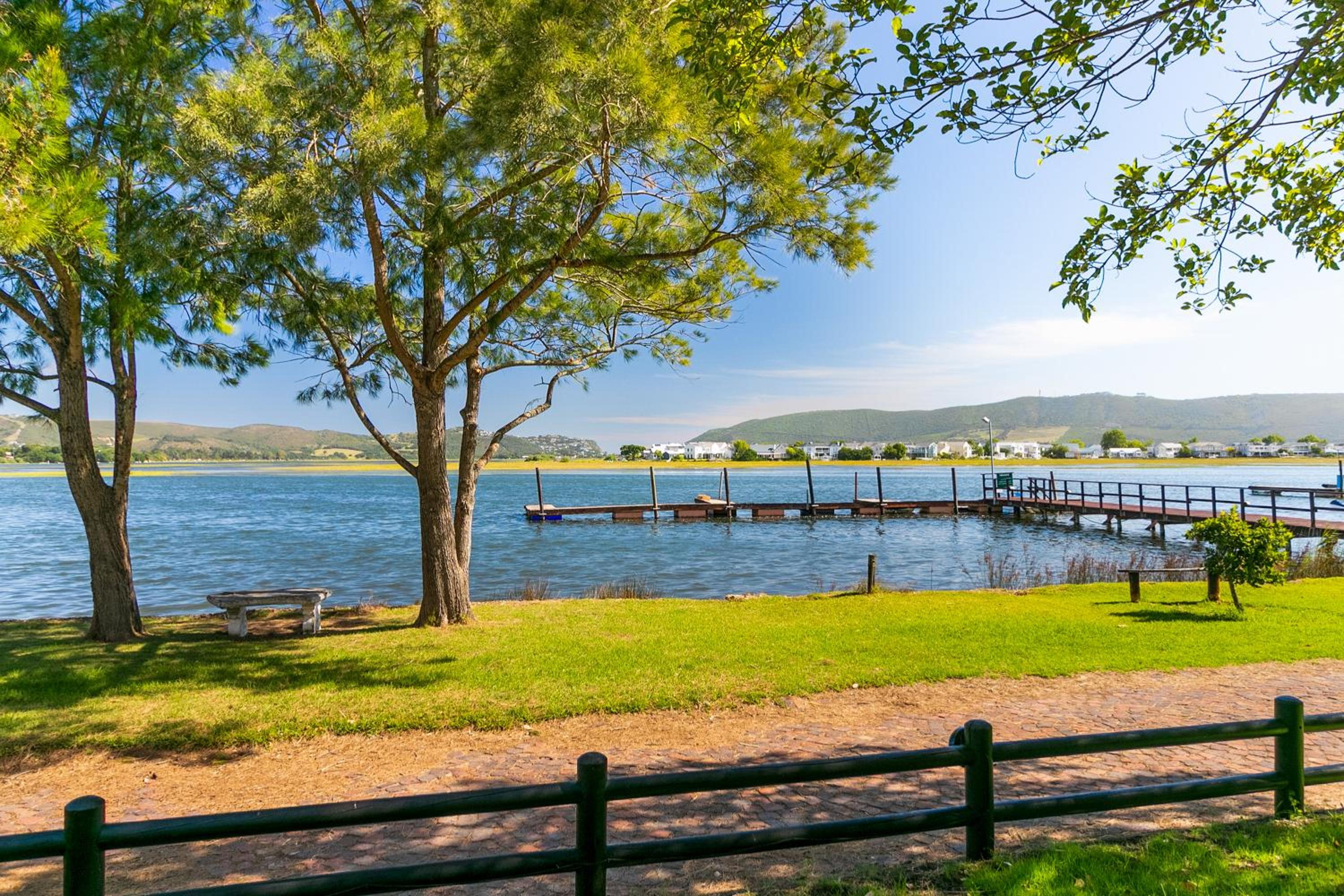 Knysna - Happy Hollow Chalet view 2