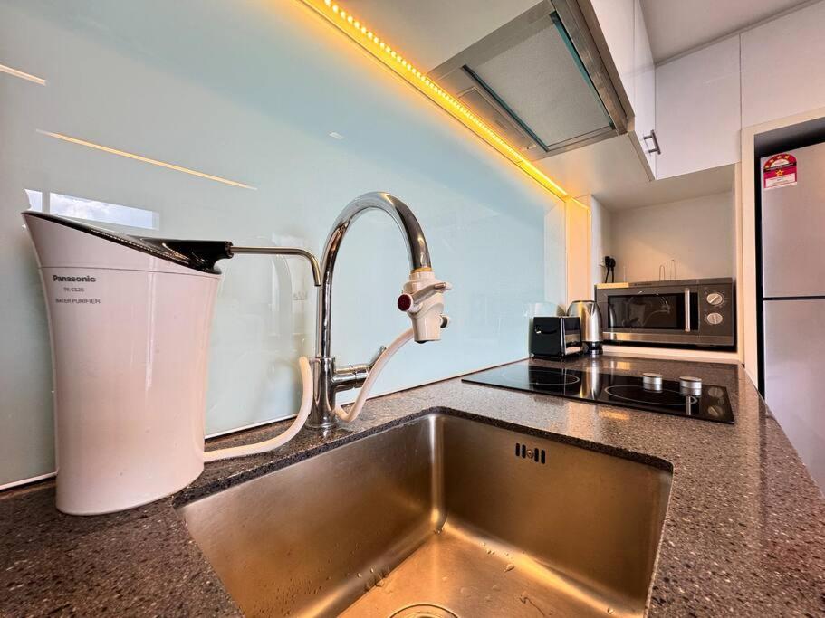 KL City Central, The Establishment,Bangsar, Comfy Studio Loft beside LRT