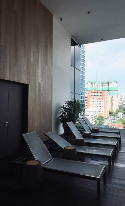 KL City Central, The Establishment,Bangsar, Comfy Studio Loft beside LRT