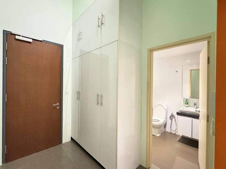KL City Central, The Establishment,Bangsar, Comfy Studio Loft beside LRT