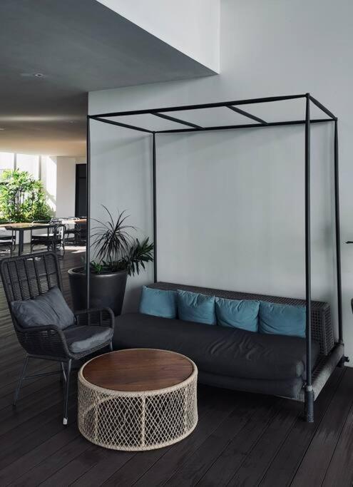 KL City Central, The Establishment,Bangsar, Comfy Studio Loft beside LRT