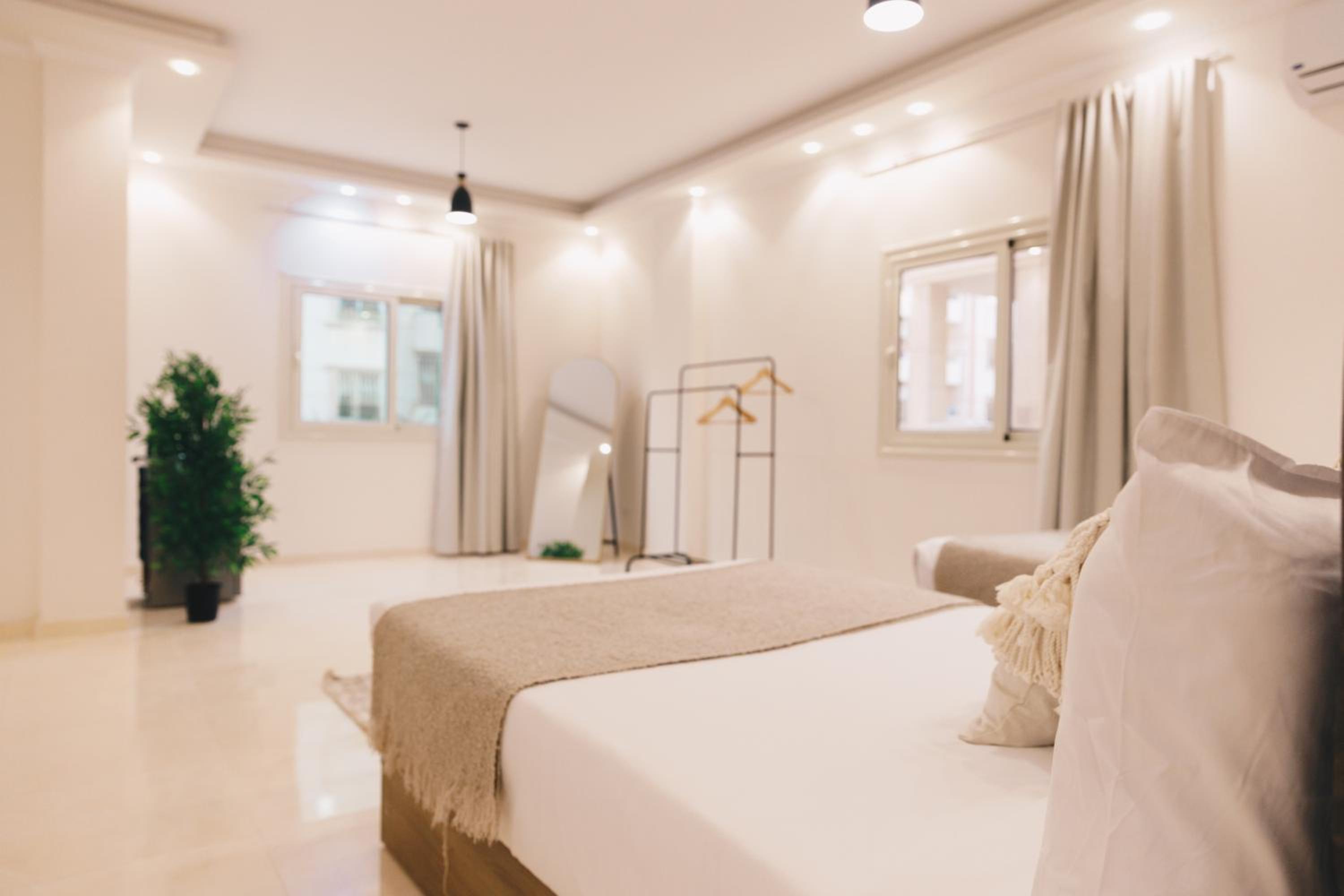VIOLA by Elegant Hospitality - near Waterway Mall