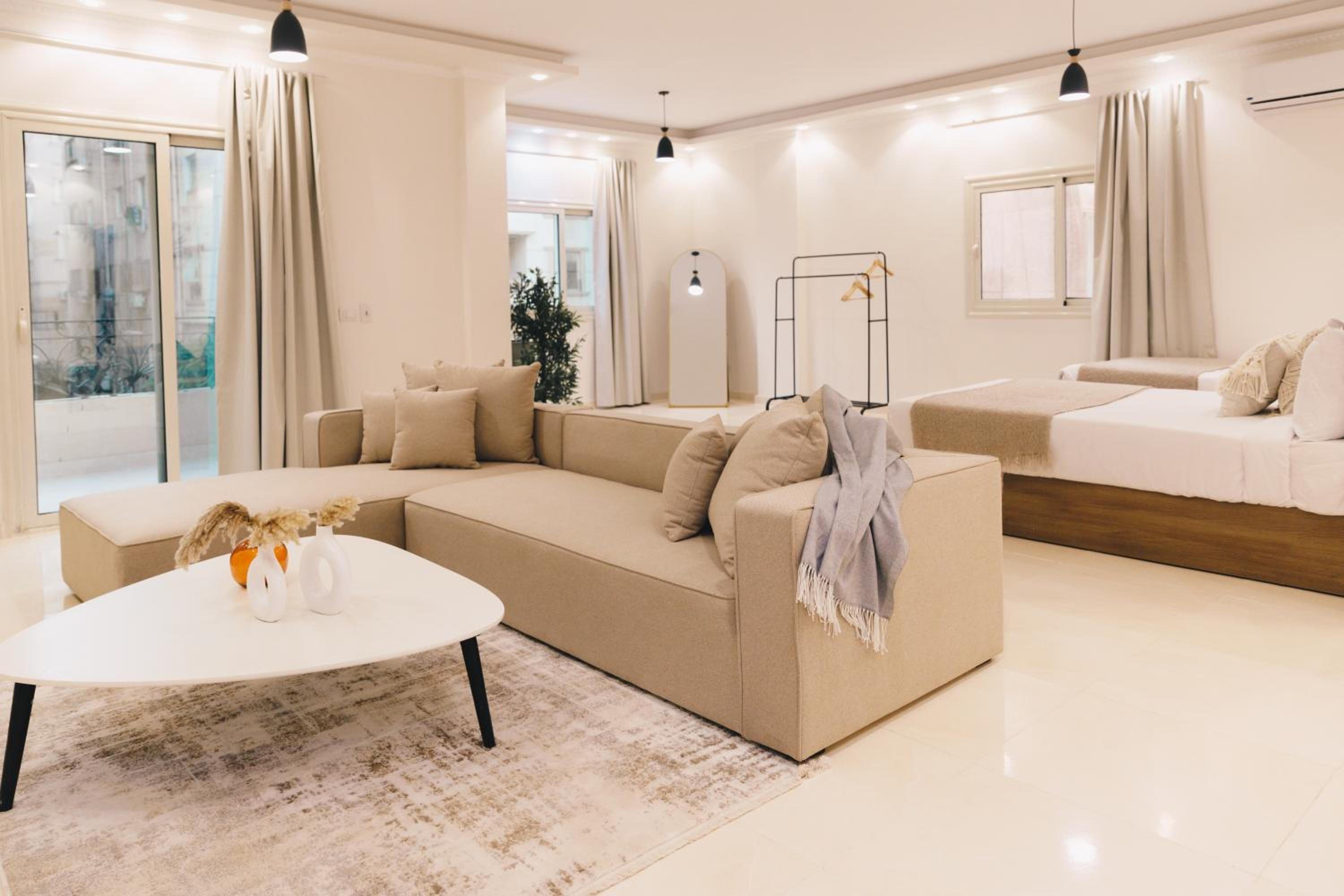 VIOLA by Elegant Hospitality - near Waterway Mall