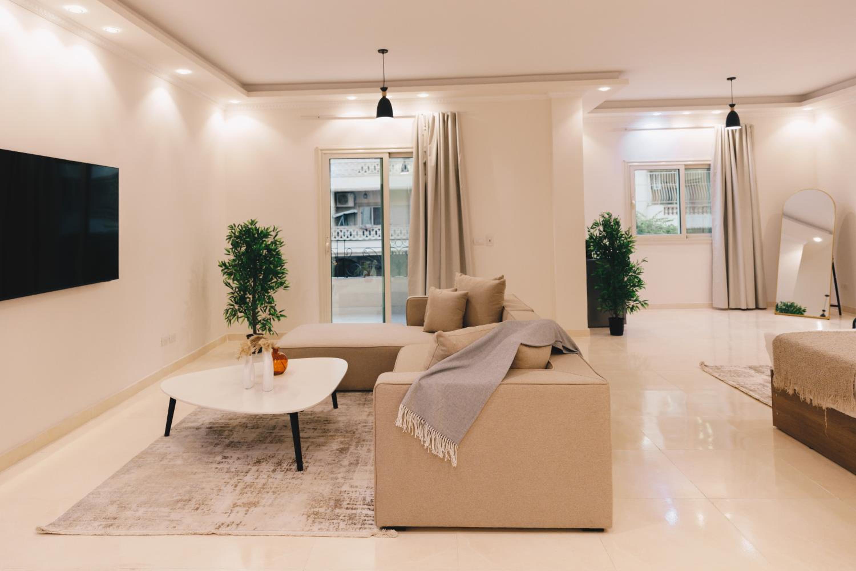 VIOLA by Elegant Hospitality - near Waterway Mall