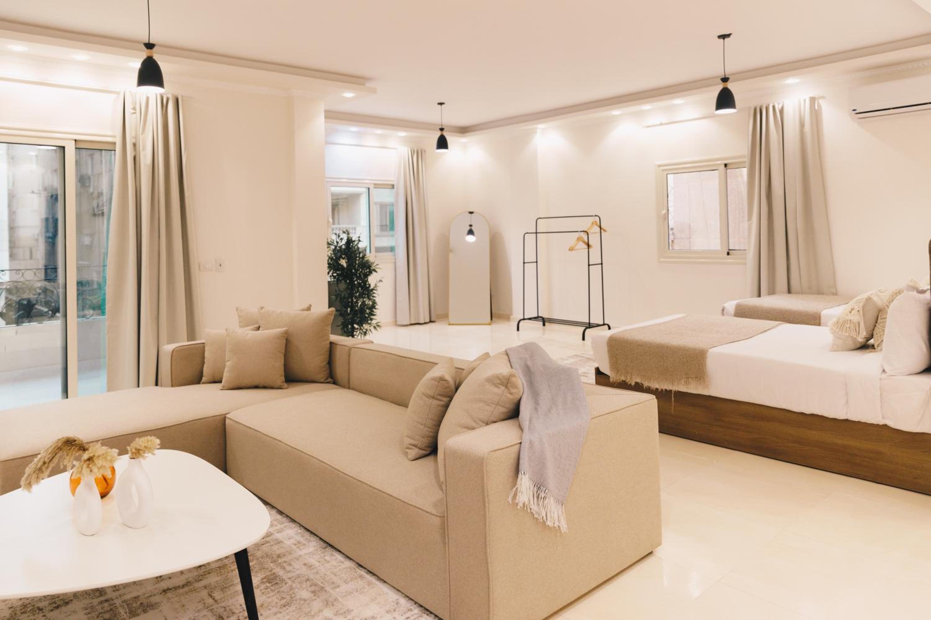 VIOLA by Elegant Hospitality - near Waterway Mall