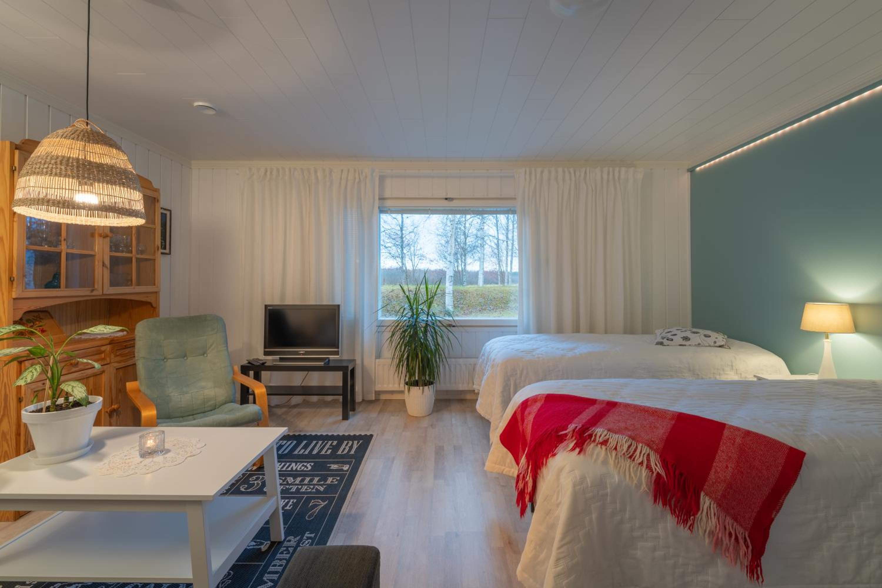 Riverhouse studio