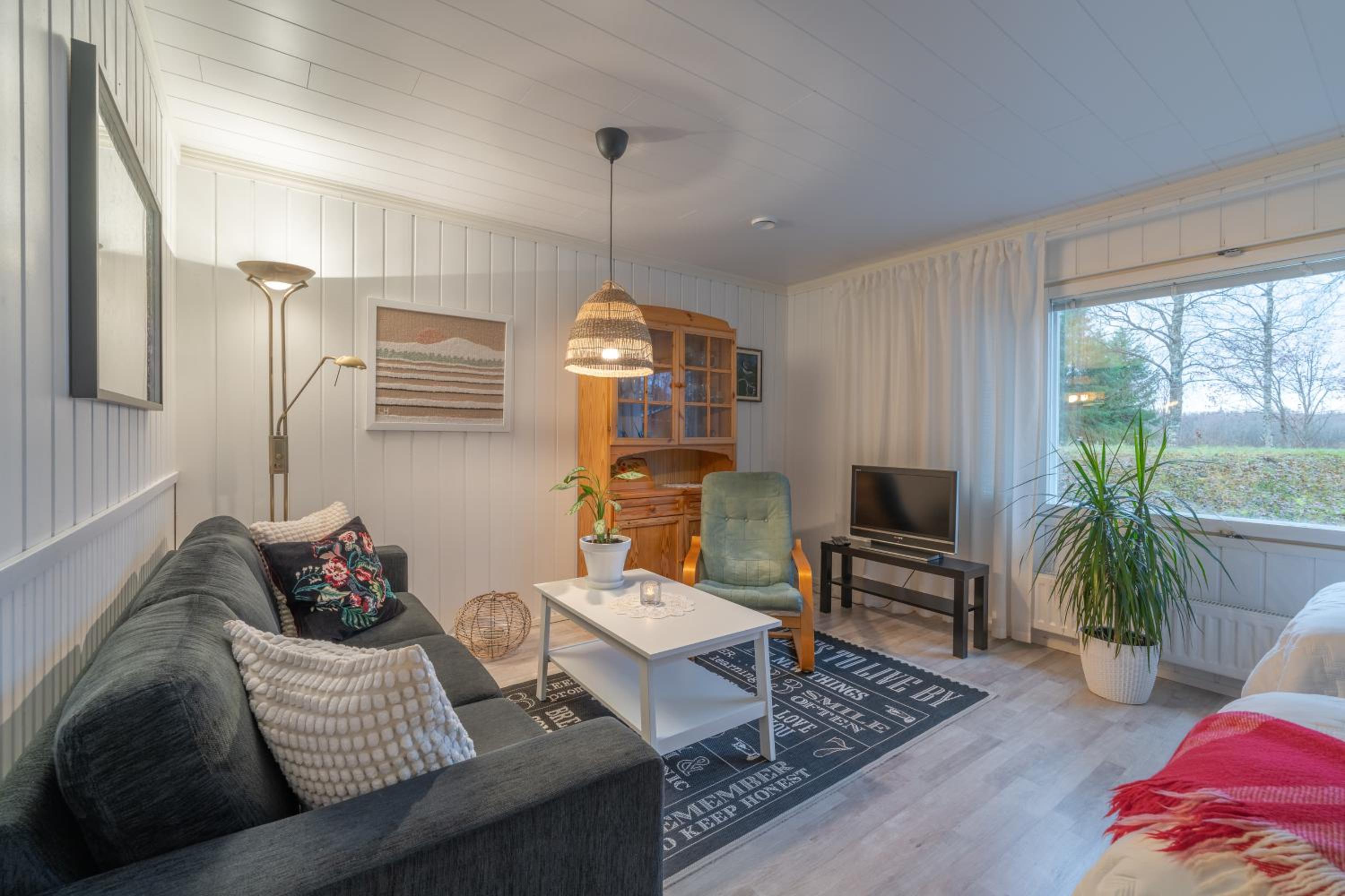 Riverhouse studio