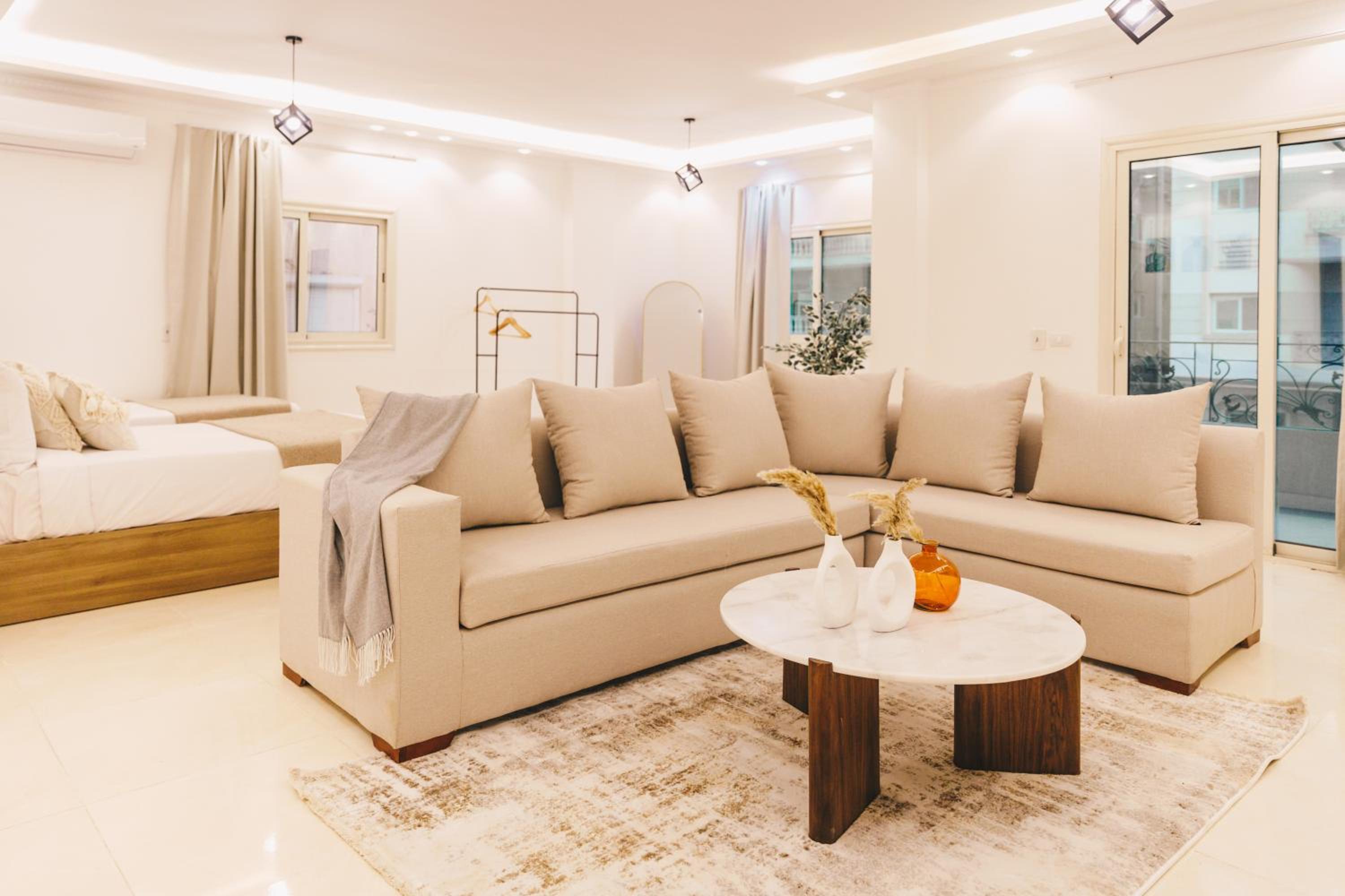 VIOLA by Elegant Hospitality - near Waterway Mall
