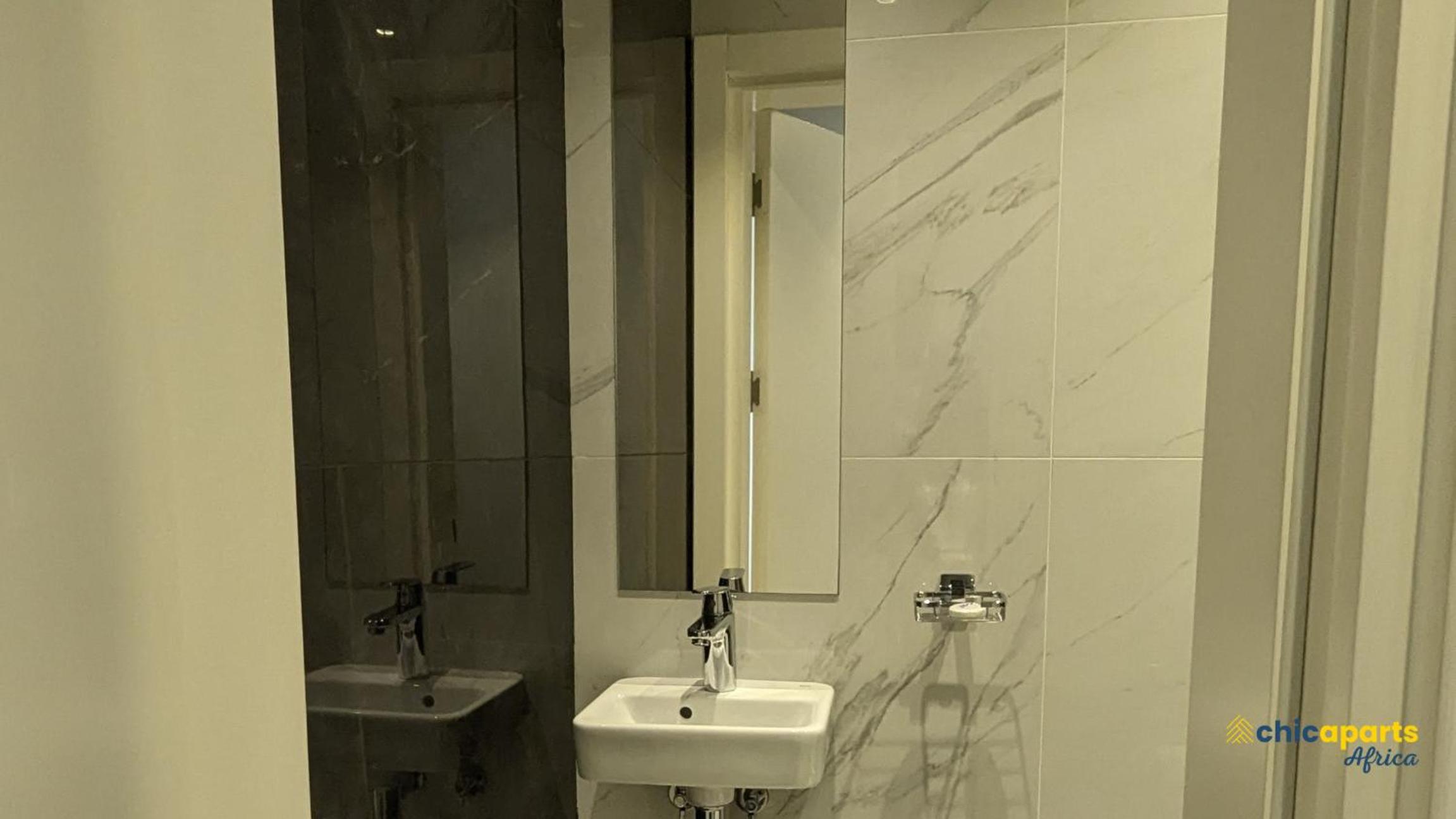 premium apart with terrace and gym