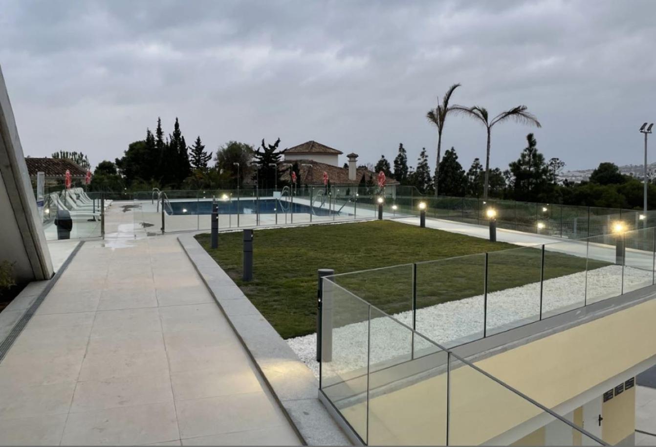 ViVi Homes - Marisol Pool, Sauna, Gym, Spa & Beach