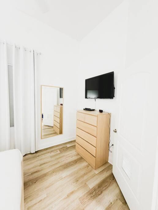 Lakefront Disney Dream Condo