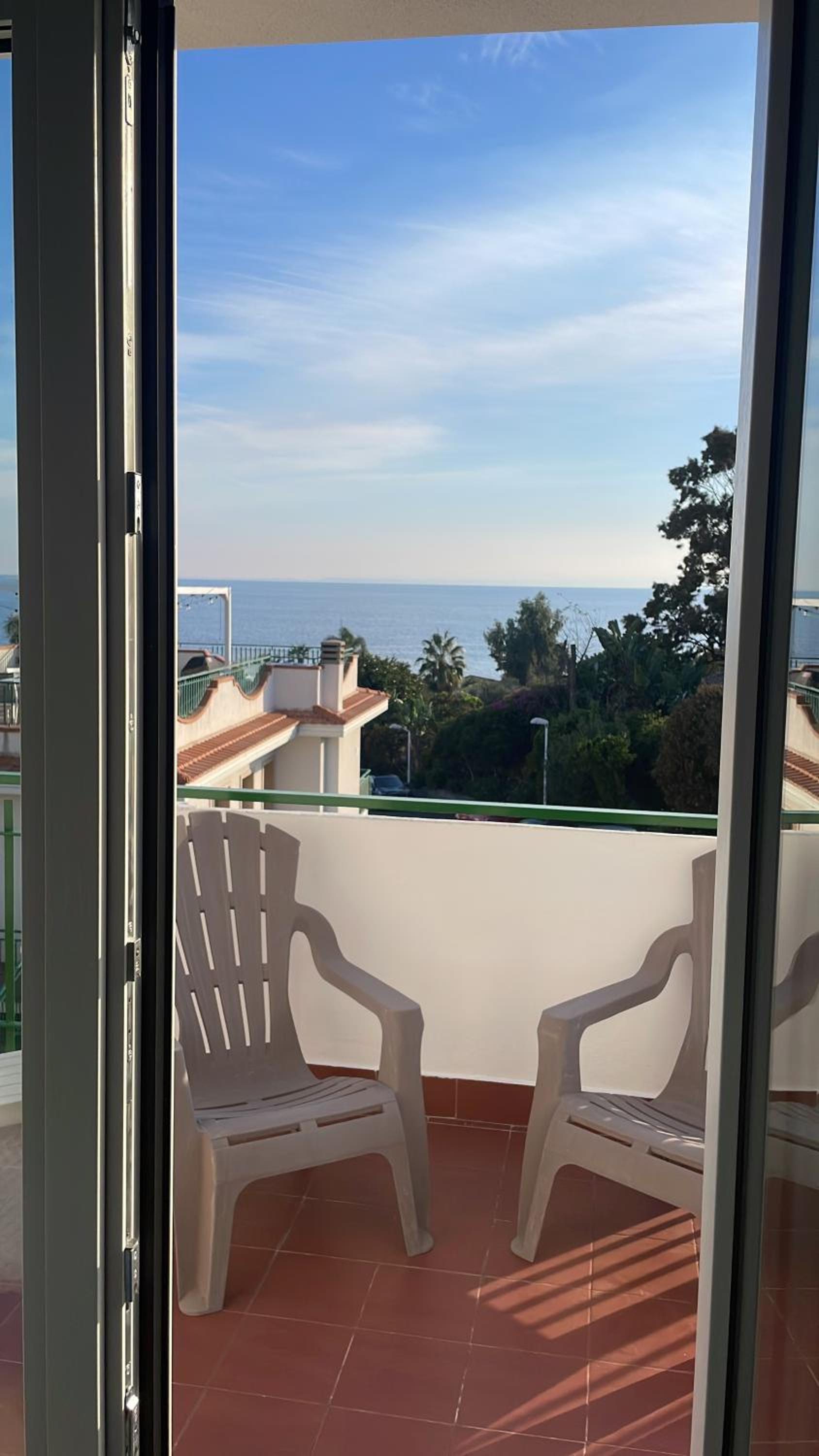 Zeus Home view 4