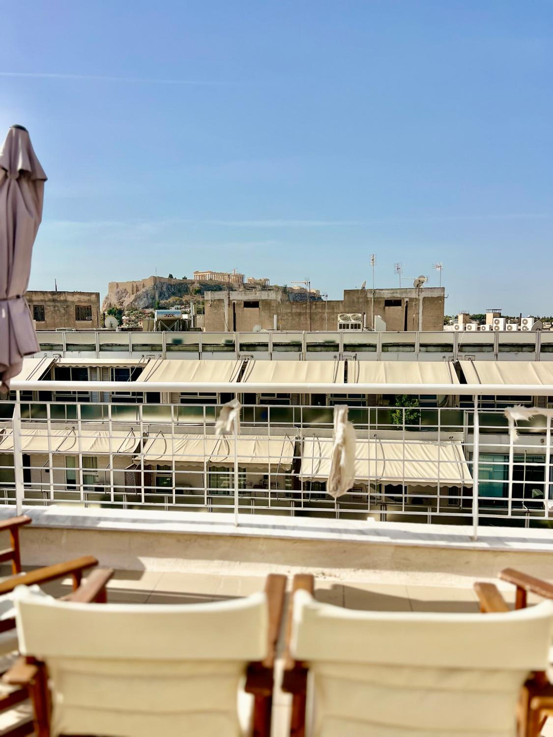 Penthouse with Terrace and Acropolis View - Themelio Suites