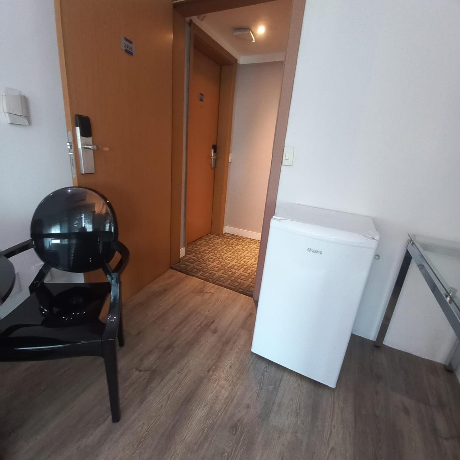 Quarto de casal - Caesar Towers Paulista - Blue Tree Premium Paulista - à 150 metros da Avenida Paulista - estadia estendida - bônus 12 horas
