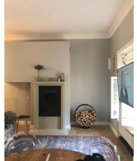 Modern Apartment in the Old Town