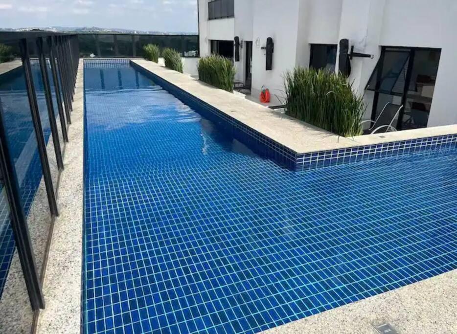 Apto com Ar cond Garagem Alphaville - Barueri