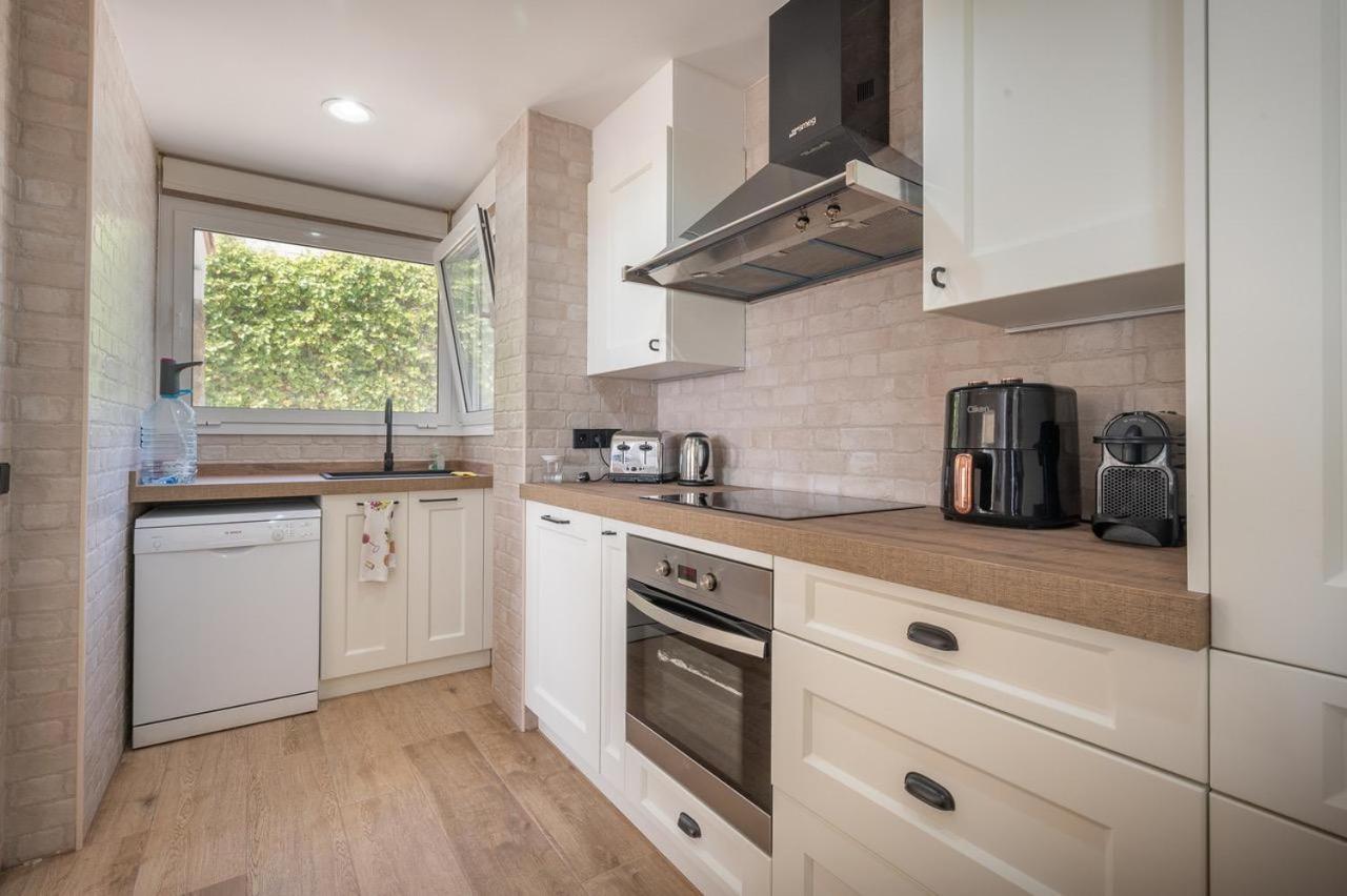 Leng Vacation Home