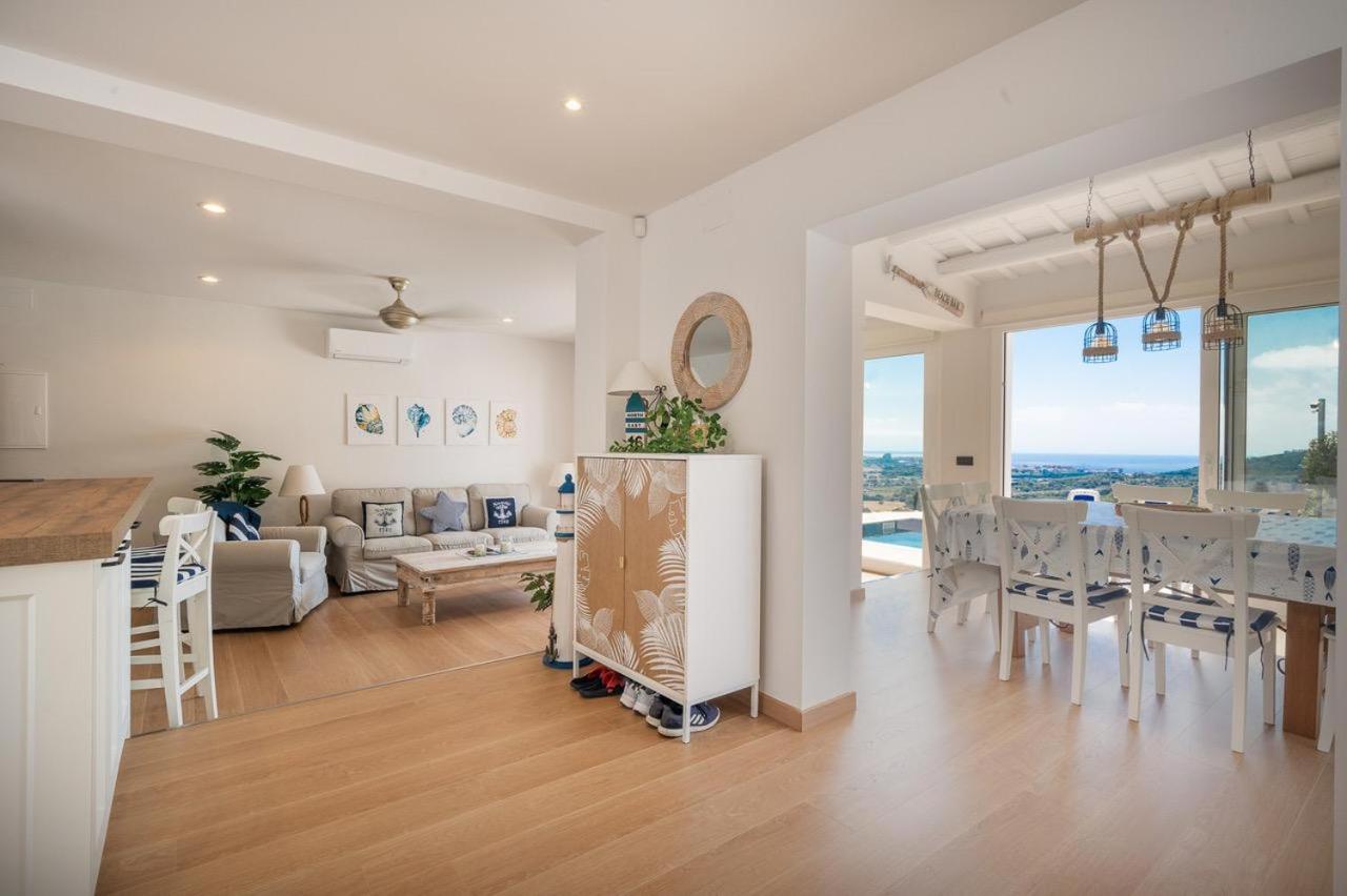 Leng Vacation Home