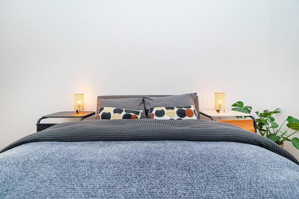 Bright and designed Apartment in the Center