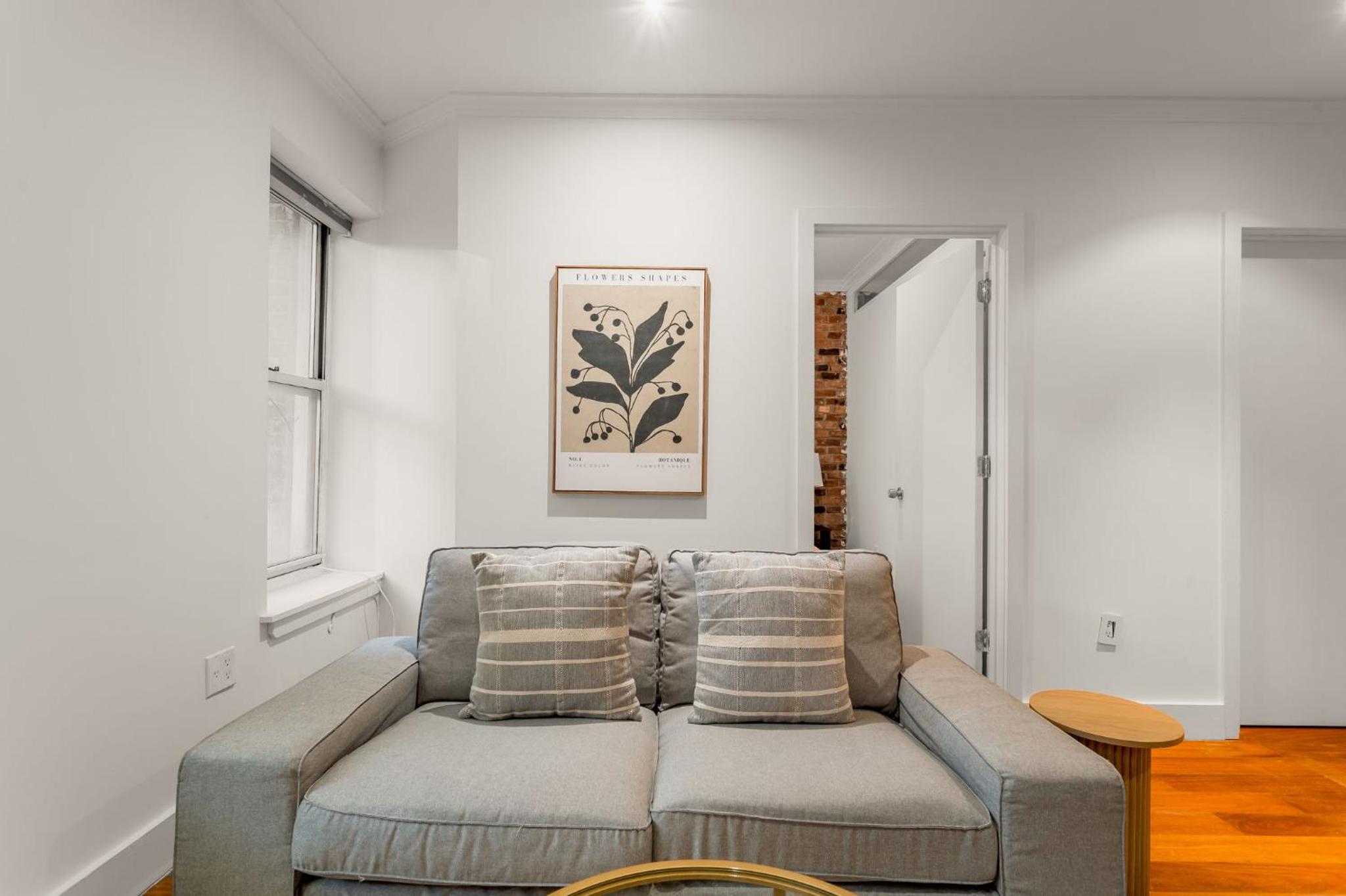 East Village Escape with 3BD 2BA near Tompkins Square Park