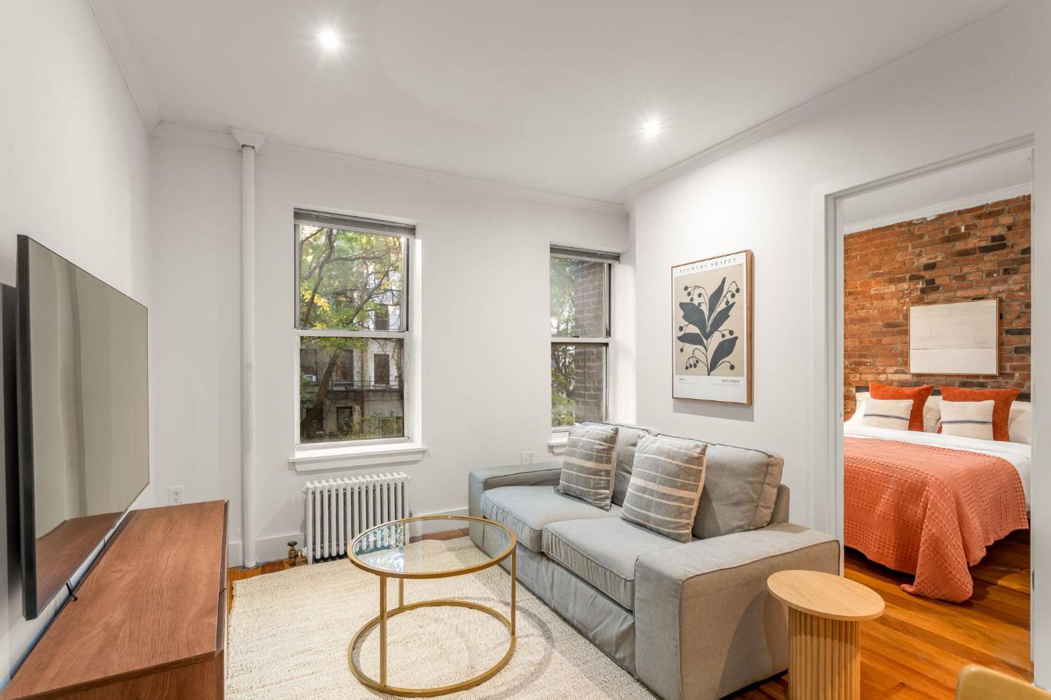 East Village Escape with 3BD 2BA near Tompkins Square Park