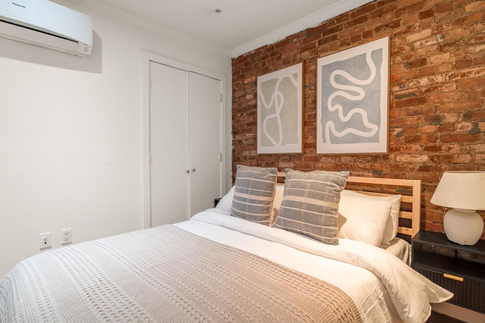 East Village Escape with 3BD 2BA near Tompkins Square Park