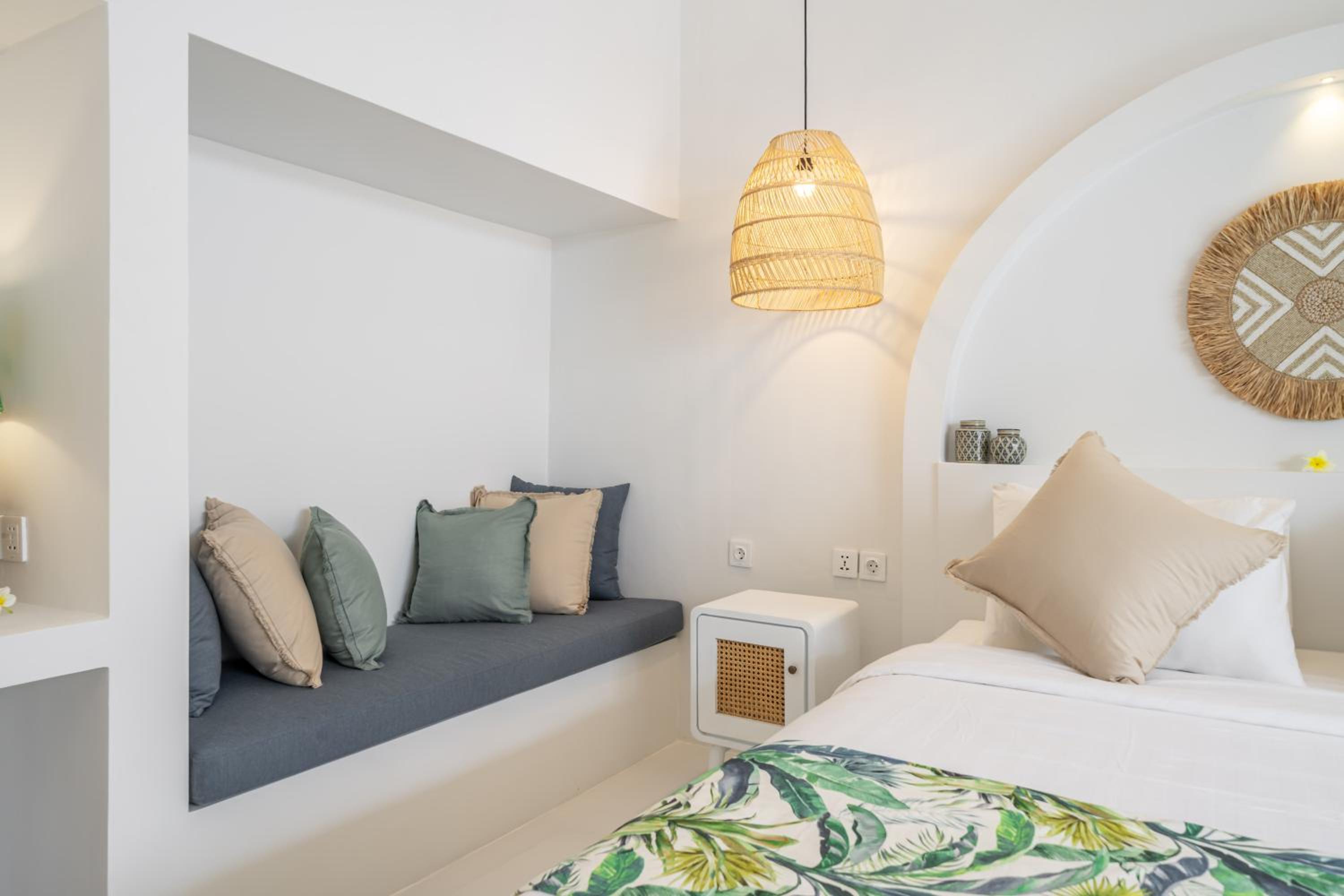 The Hepburn Seminyak ADULTS ONLY Chic Boutique Room with Pool 900m Walk to Beach