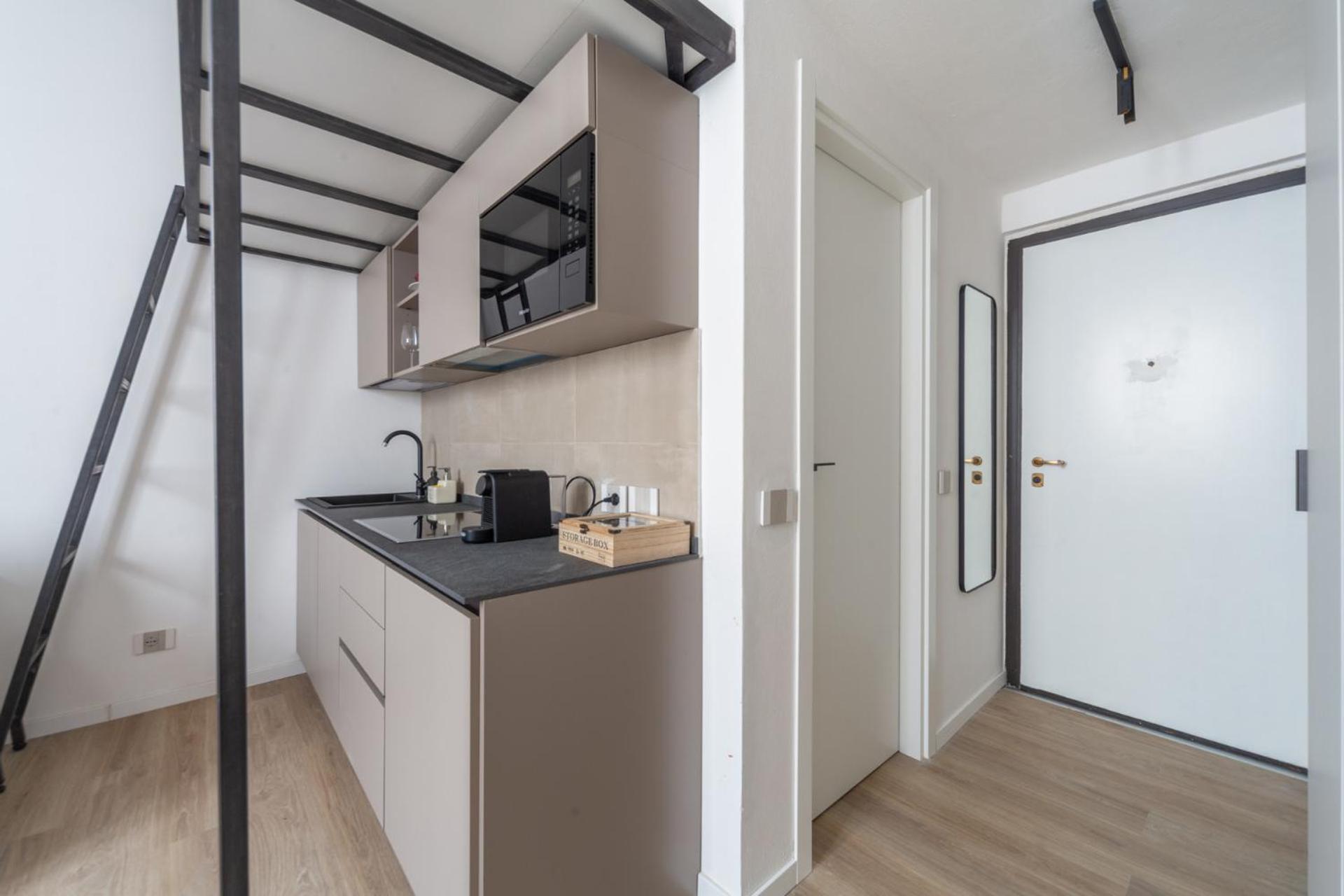 Stylish Studio Loft in Porta Romana