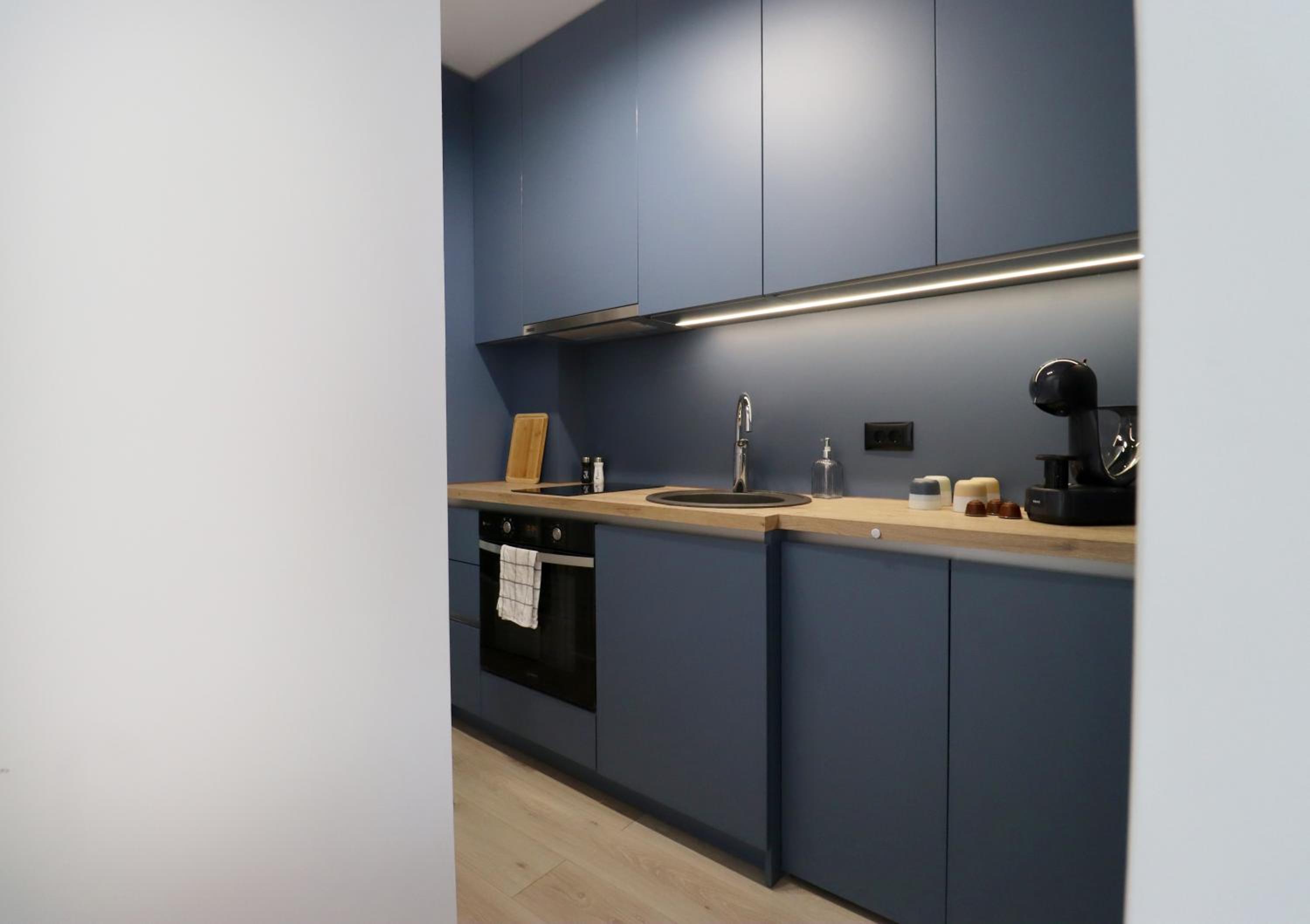 NEW - The City's Secret Garden 1BDRM Apartment